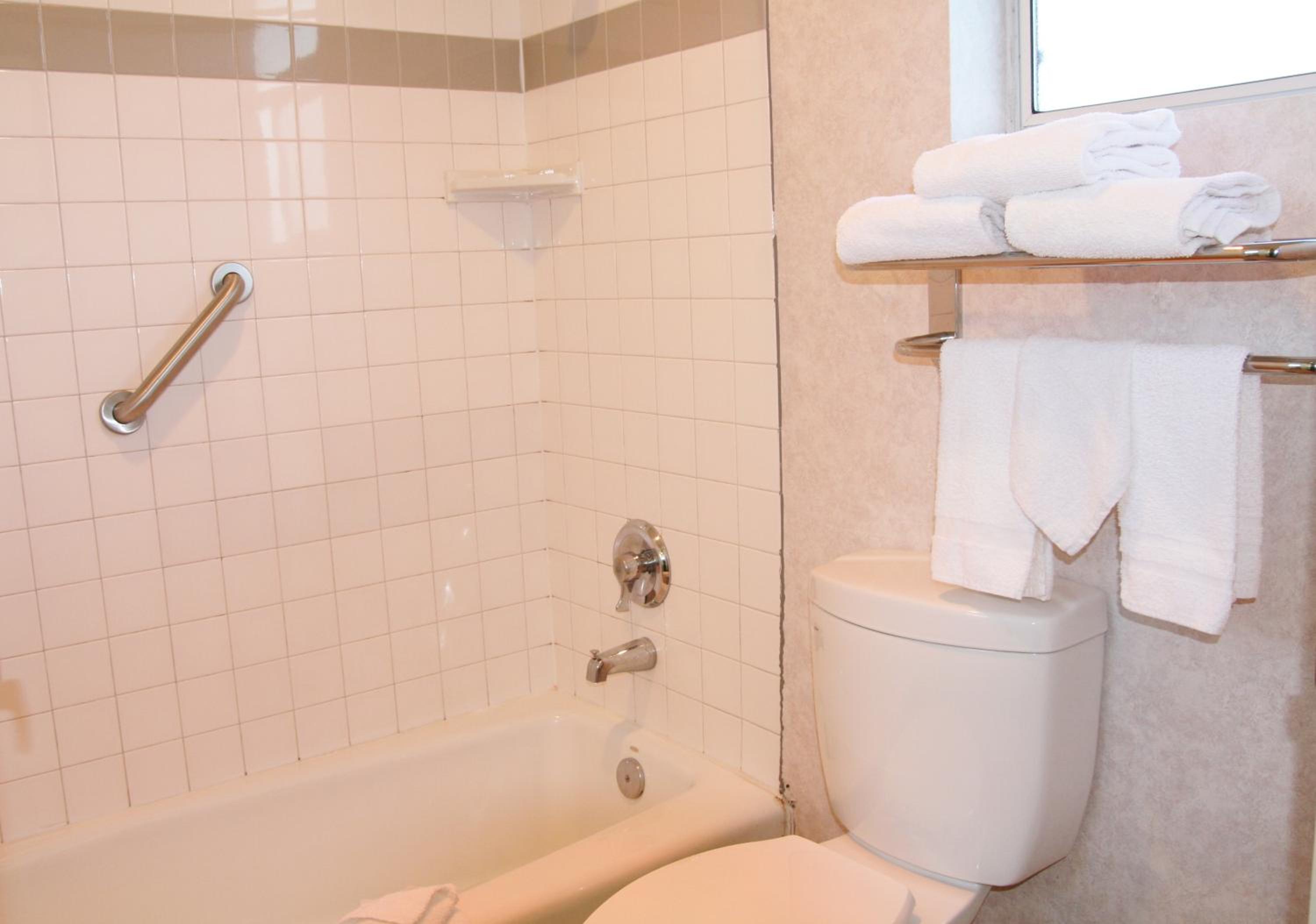 Days Inn by Wyndham Rocklin/Sacramento - Property Image 67