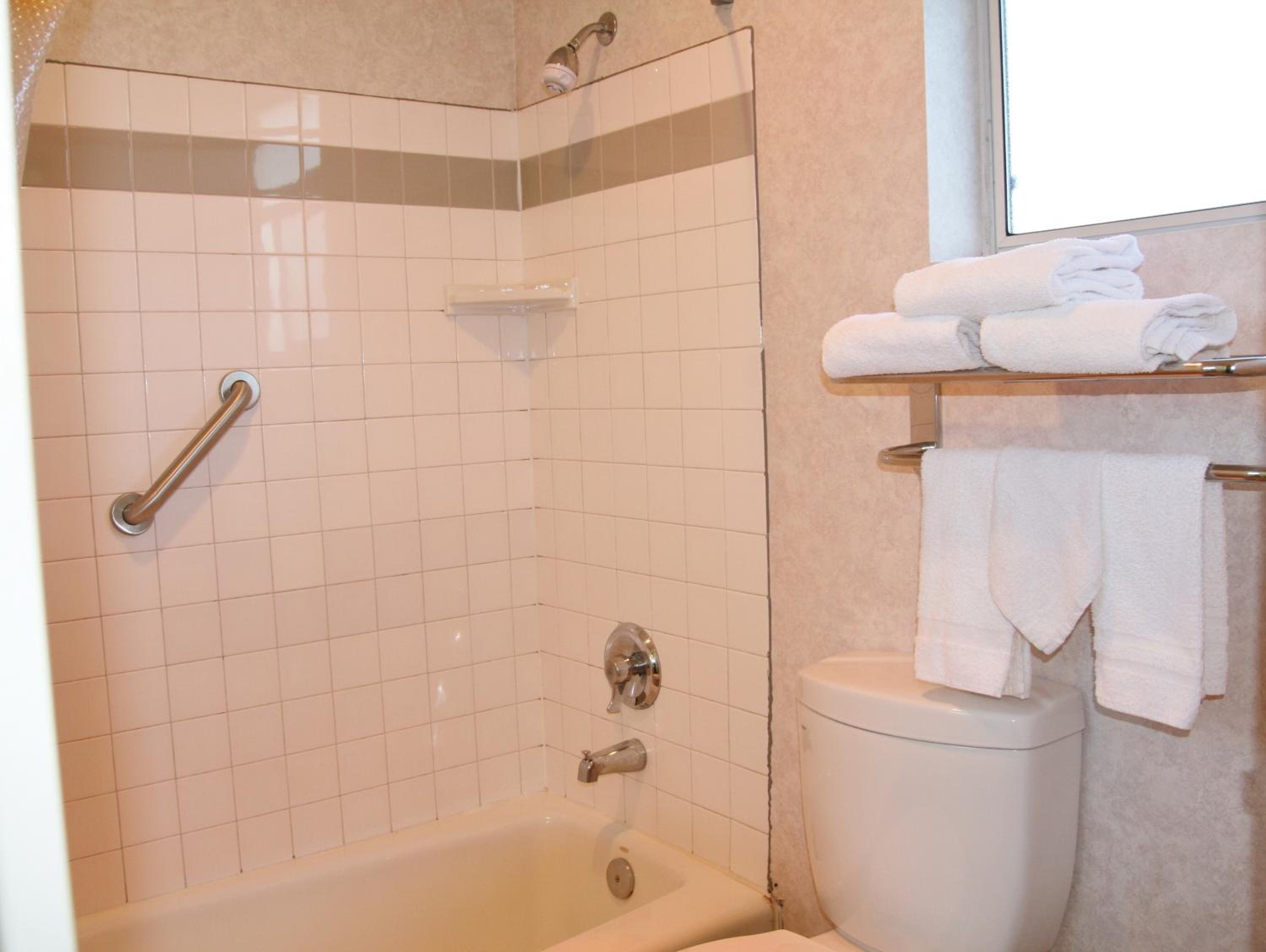 Days Inn by Wyndham Rocklin/Sacramento - Property Image 32