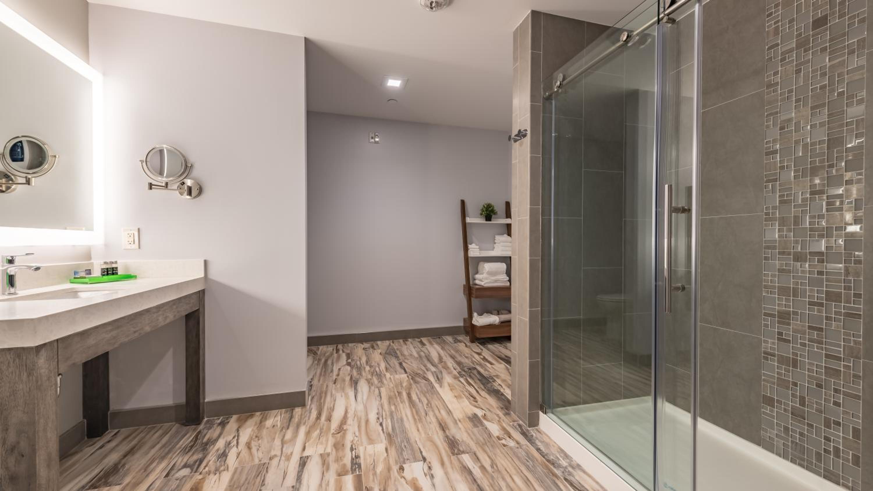 North Hollywood Vacations - Lexen Hotel - North Hollywood Near Universal Studios - Property Image 11