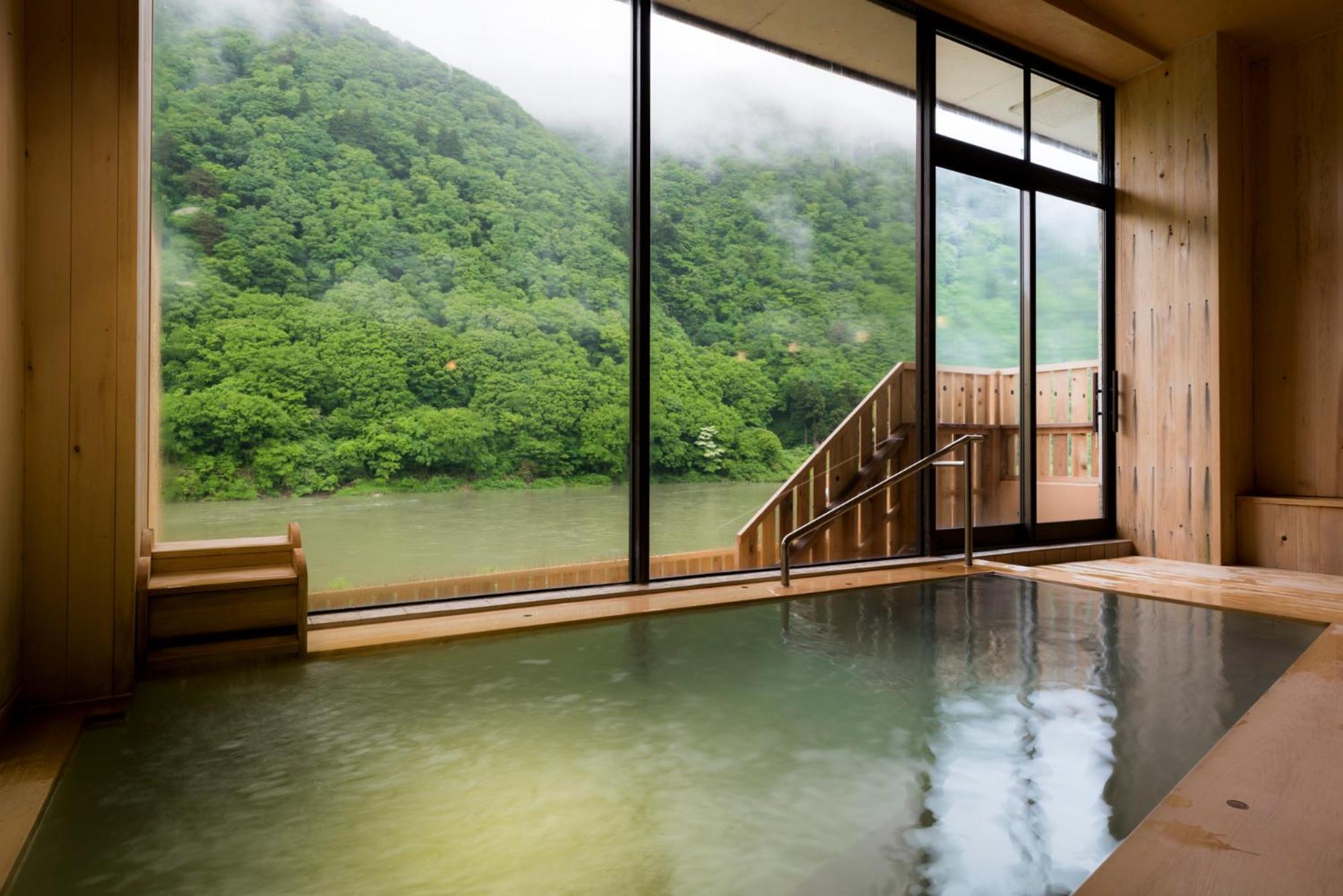 Takamiya Ryokan Beni view 3