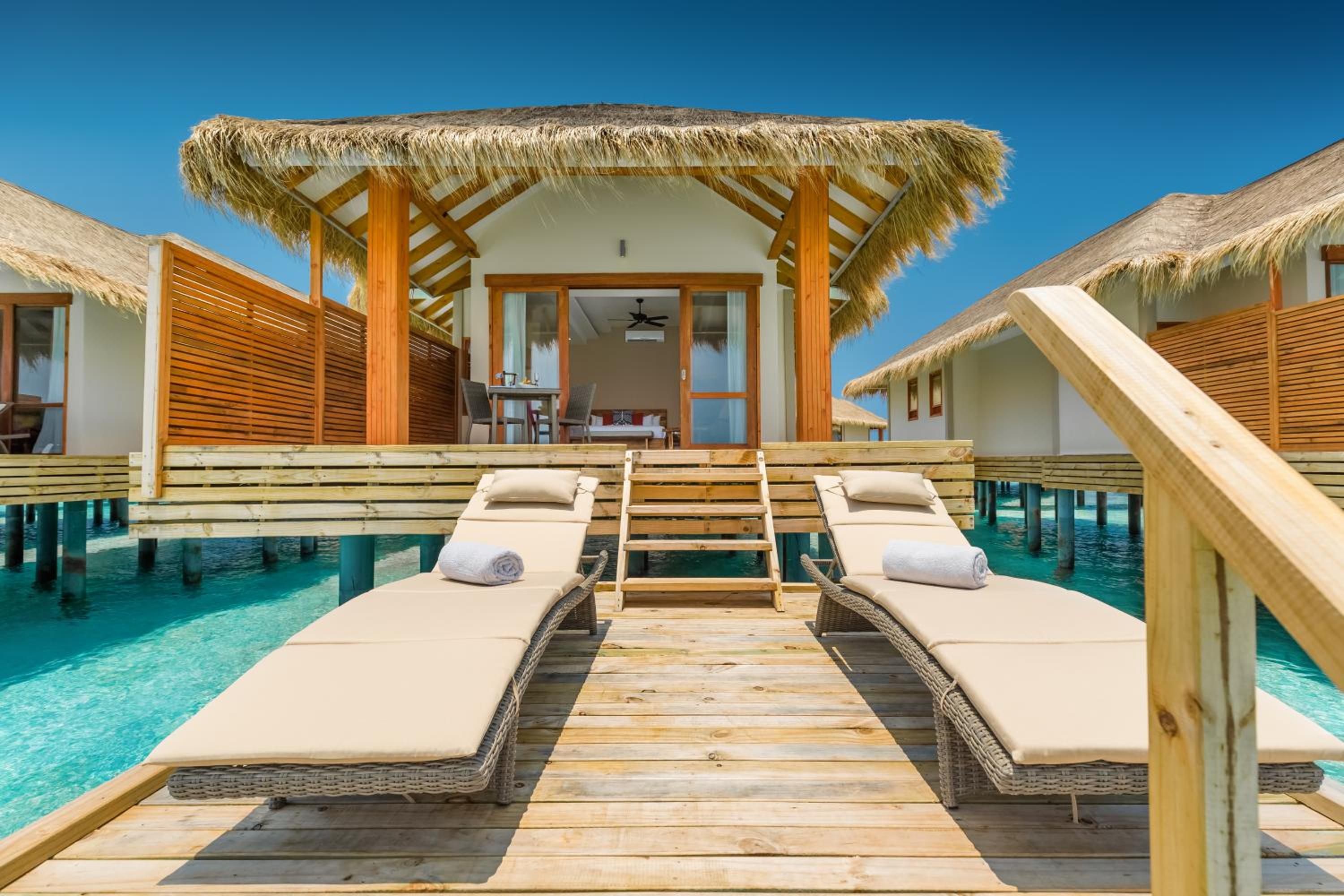 Kudafushi Resort & Spa photo 3
