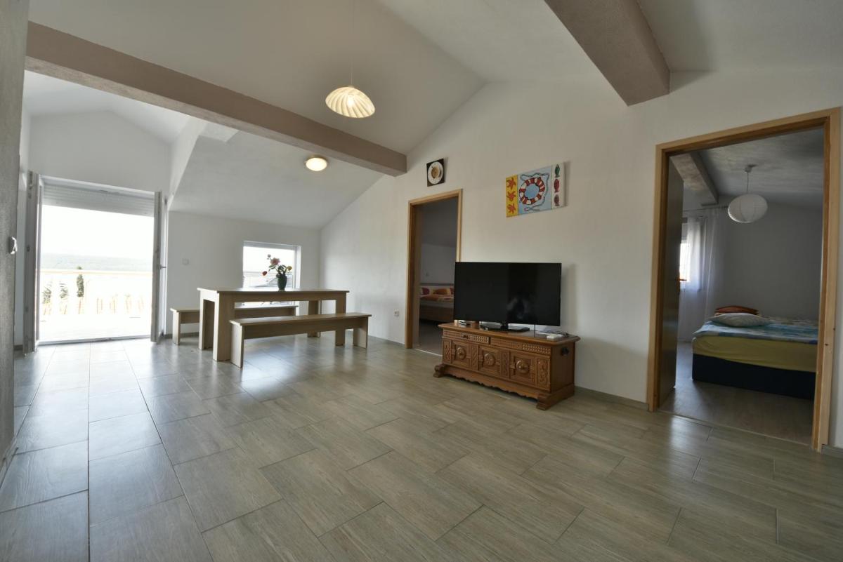 Apartments Anita view 3