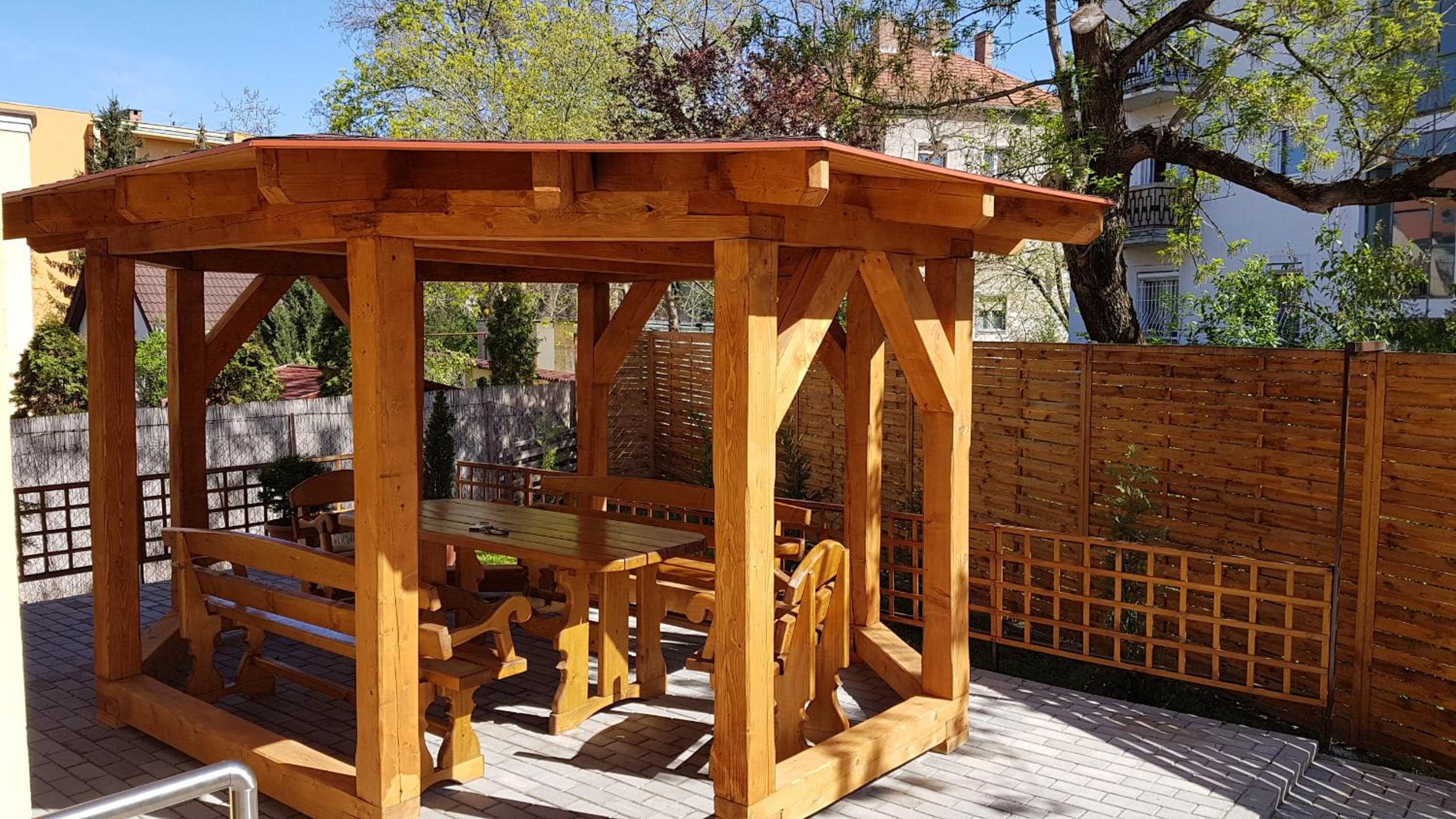 Poroszlay Apartman view 3
