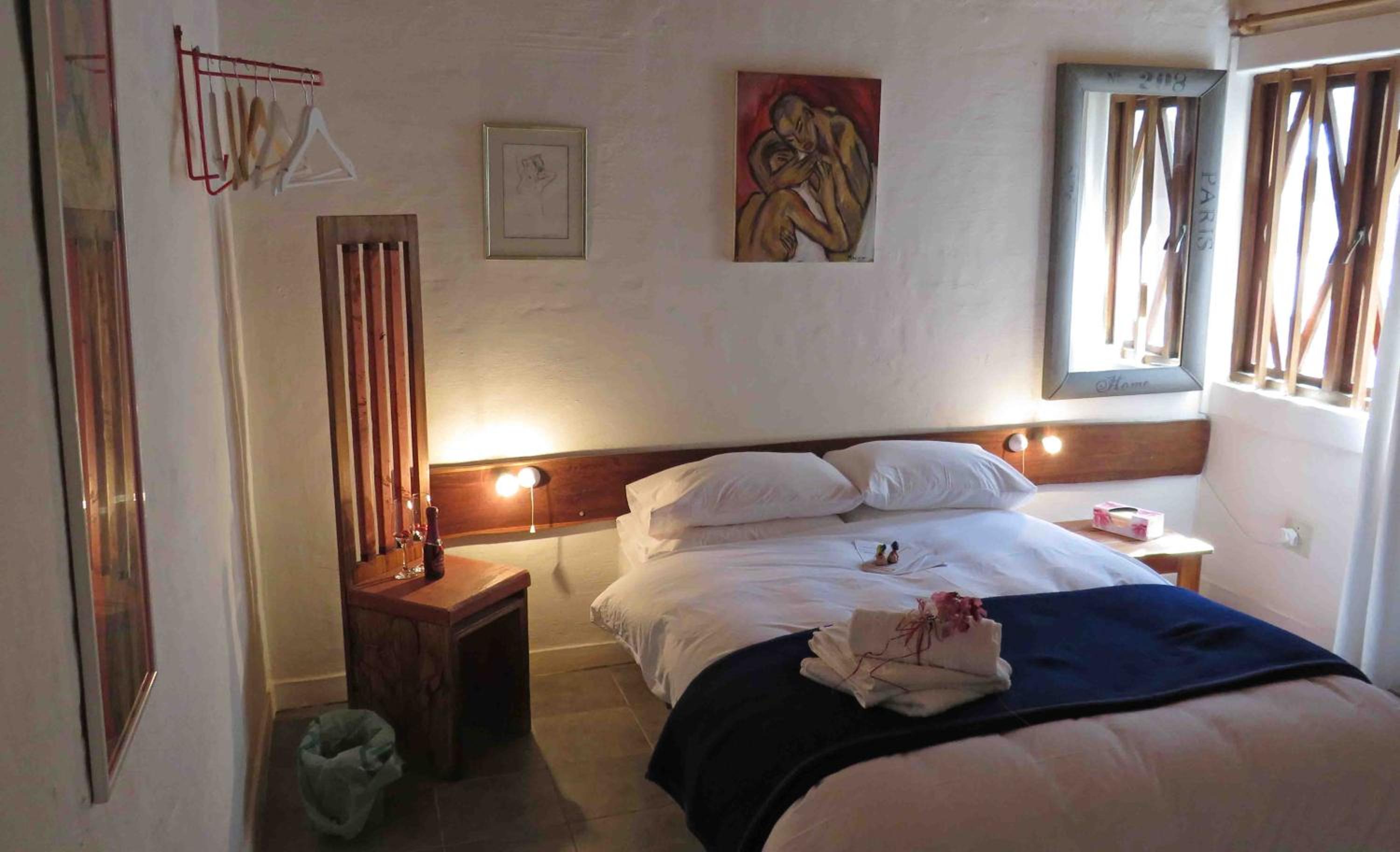 Alternative Space B & B
