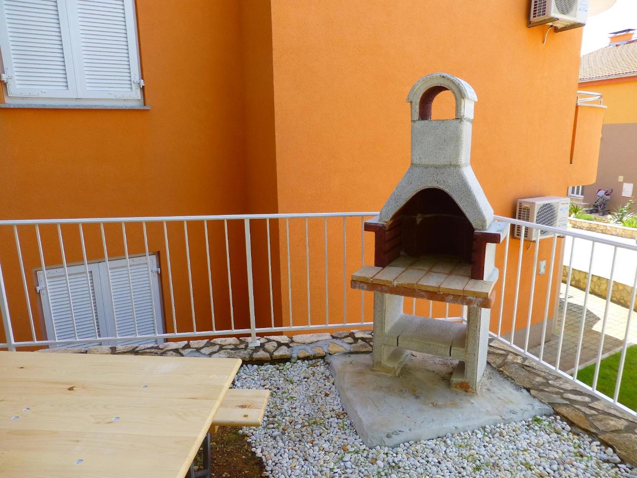 Photo 28