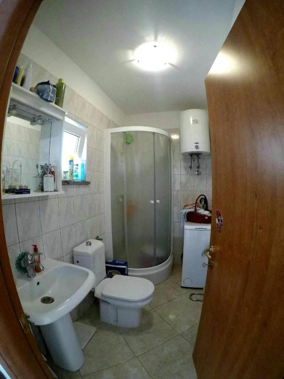 Photo 32