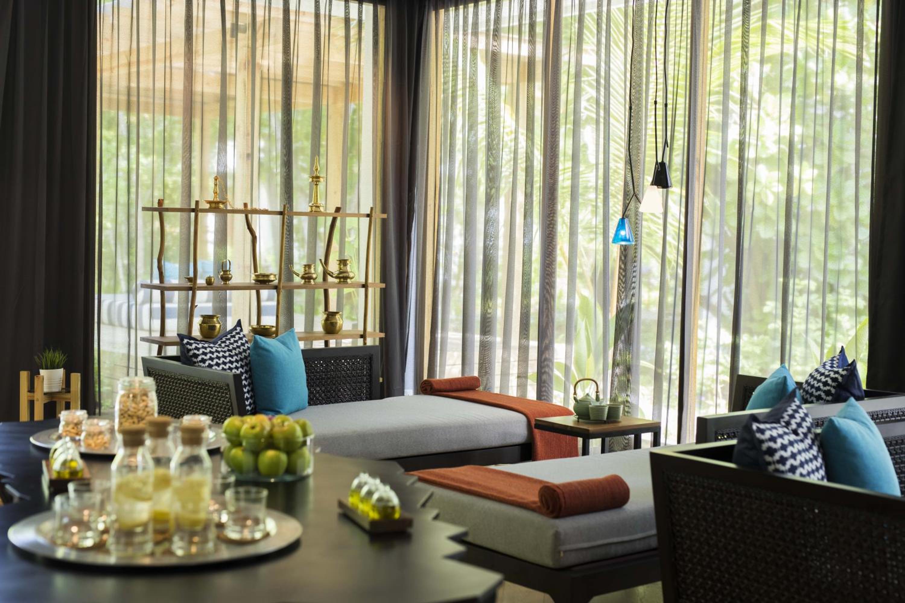 Niva Dhigali Maldives - A Premium All-Inclusive Resort 6