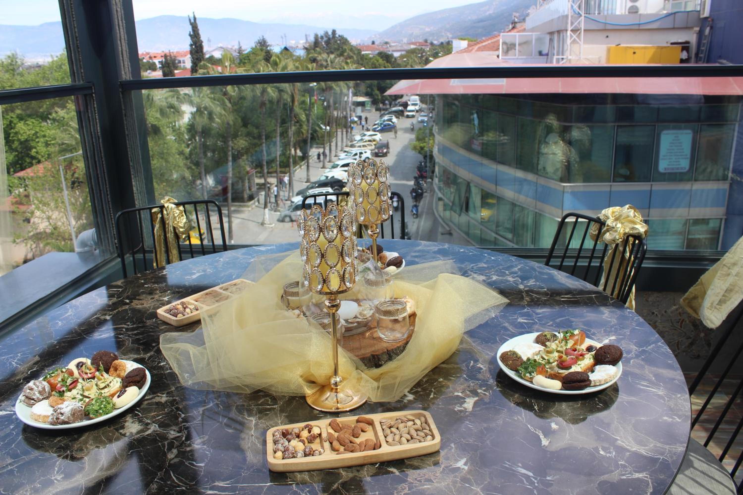 Reis Royal Otel - Image 23