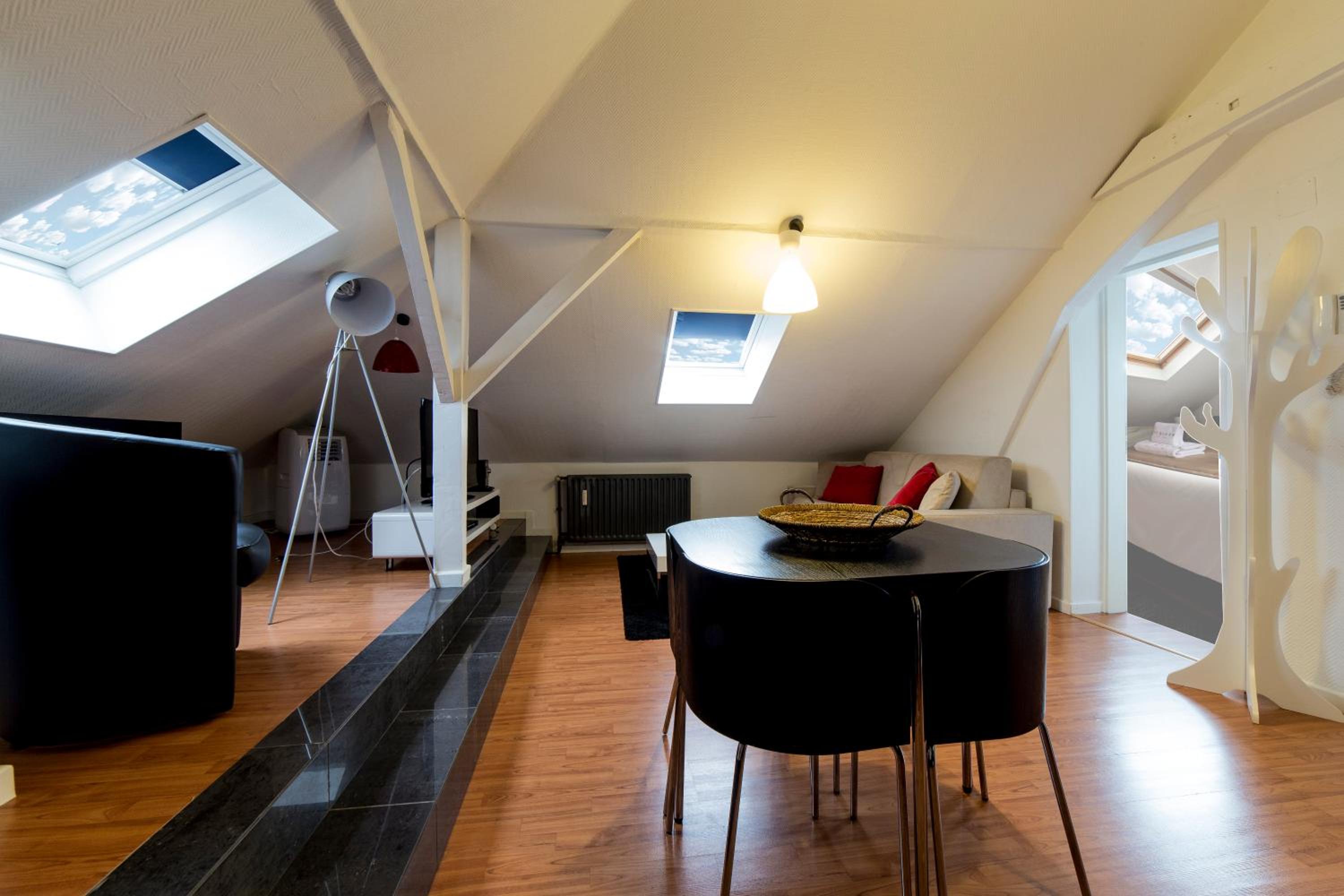 The Queen Luxury Apartments - Villa Carlotta