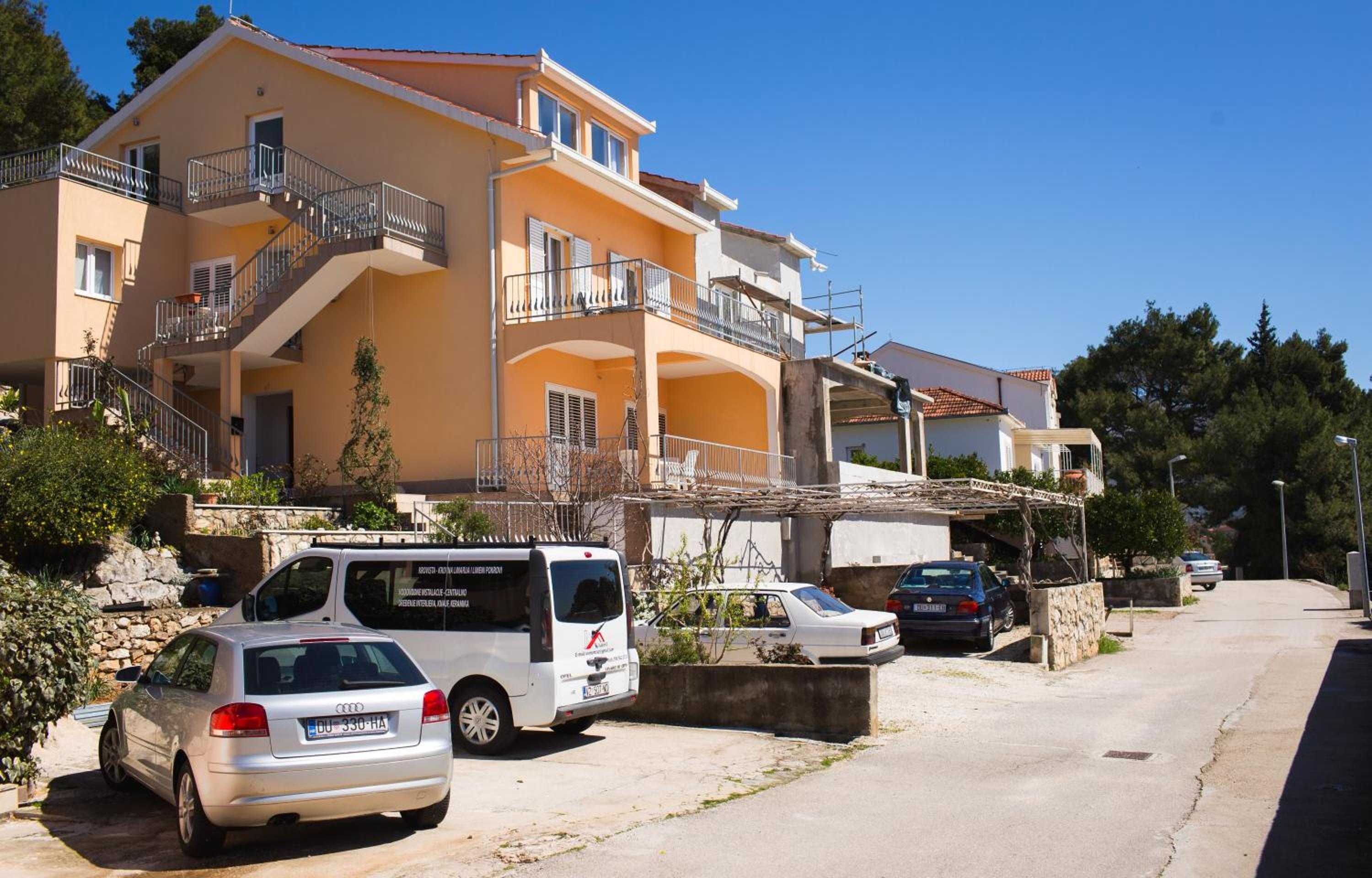 Hotel Apartmani J&P - Image 1