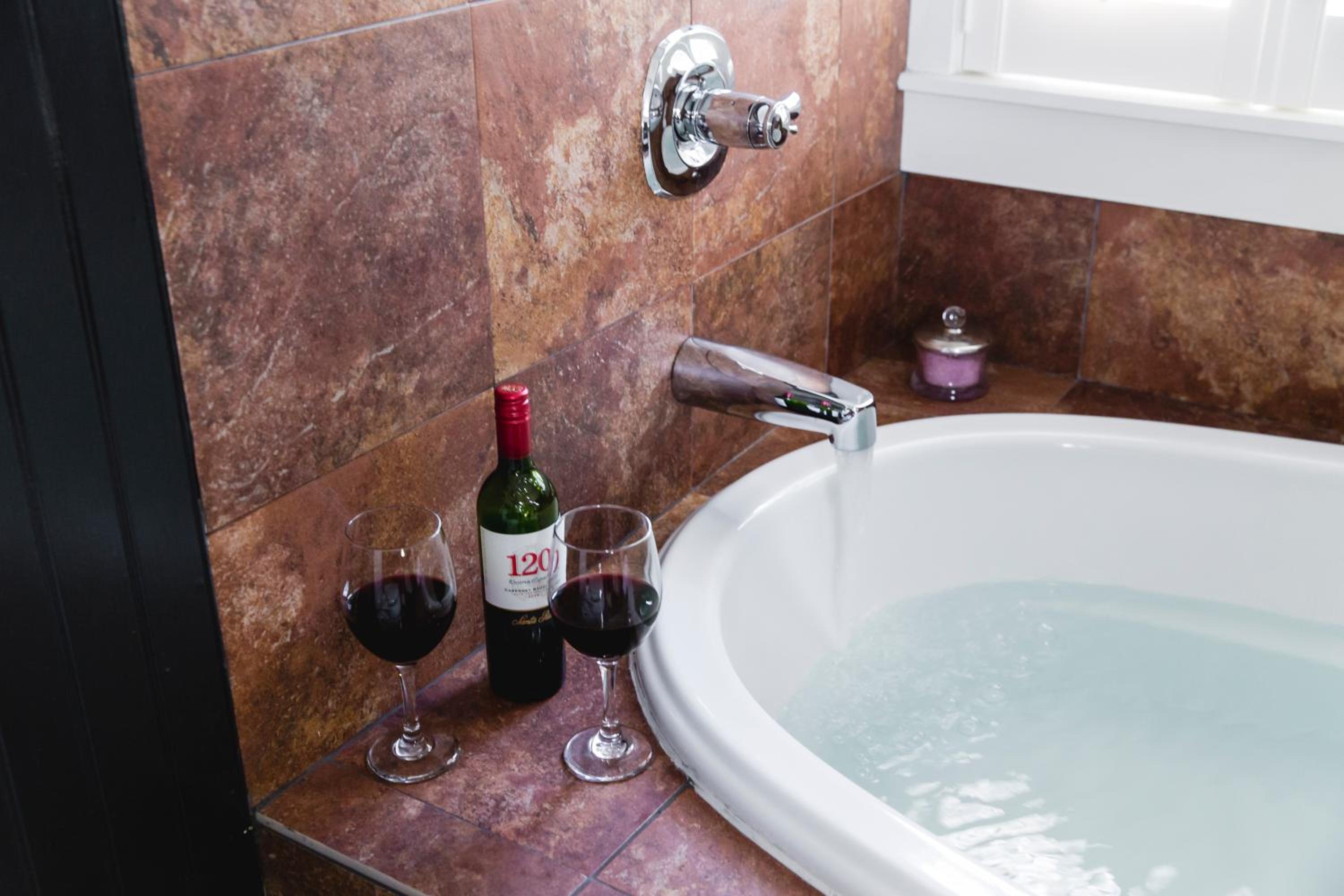 The Platinum Pebble Boutique Inn - Adults Only Property