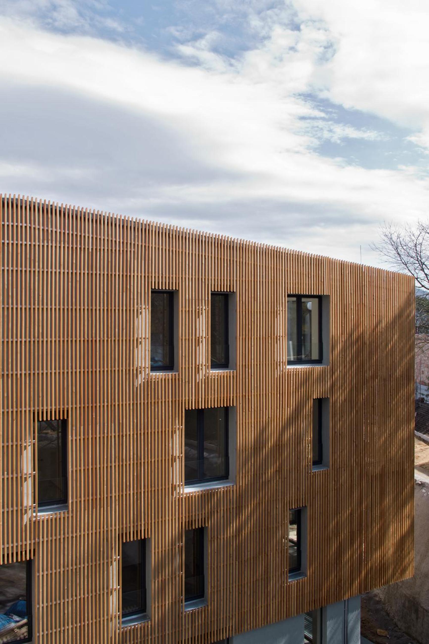Lakepark Residence