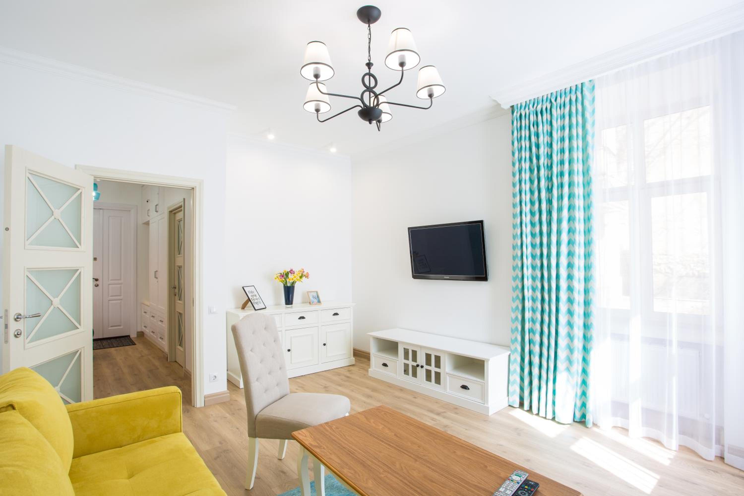 R.O.Y.A.L apartments view 2