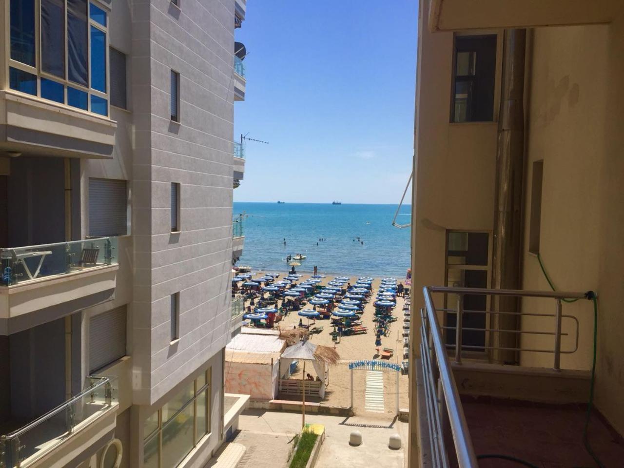 Sun & Sea Apartment