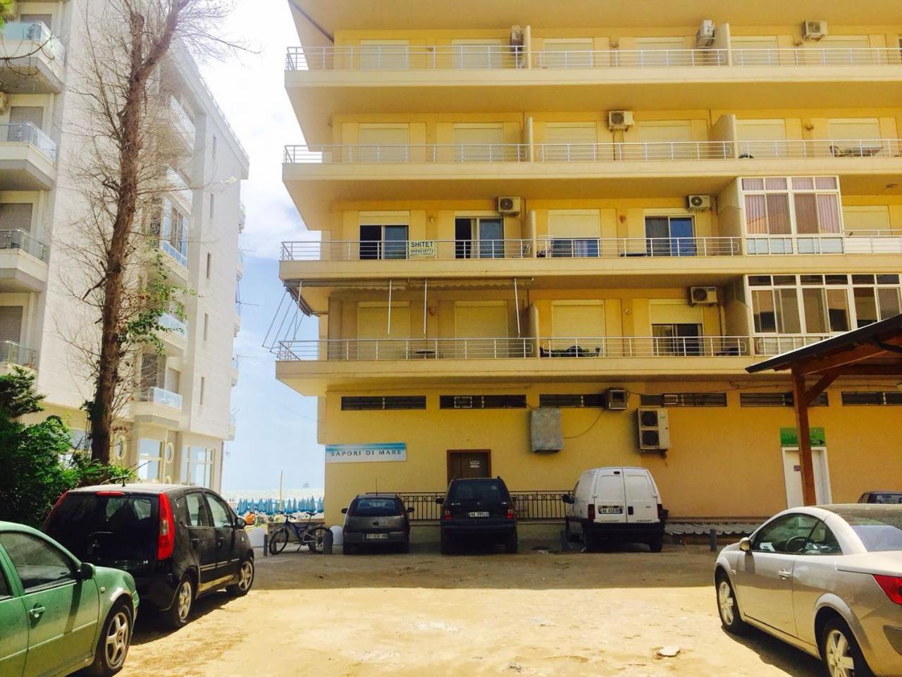 Sun & Sea Apartment