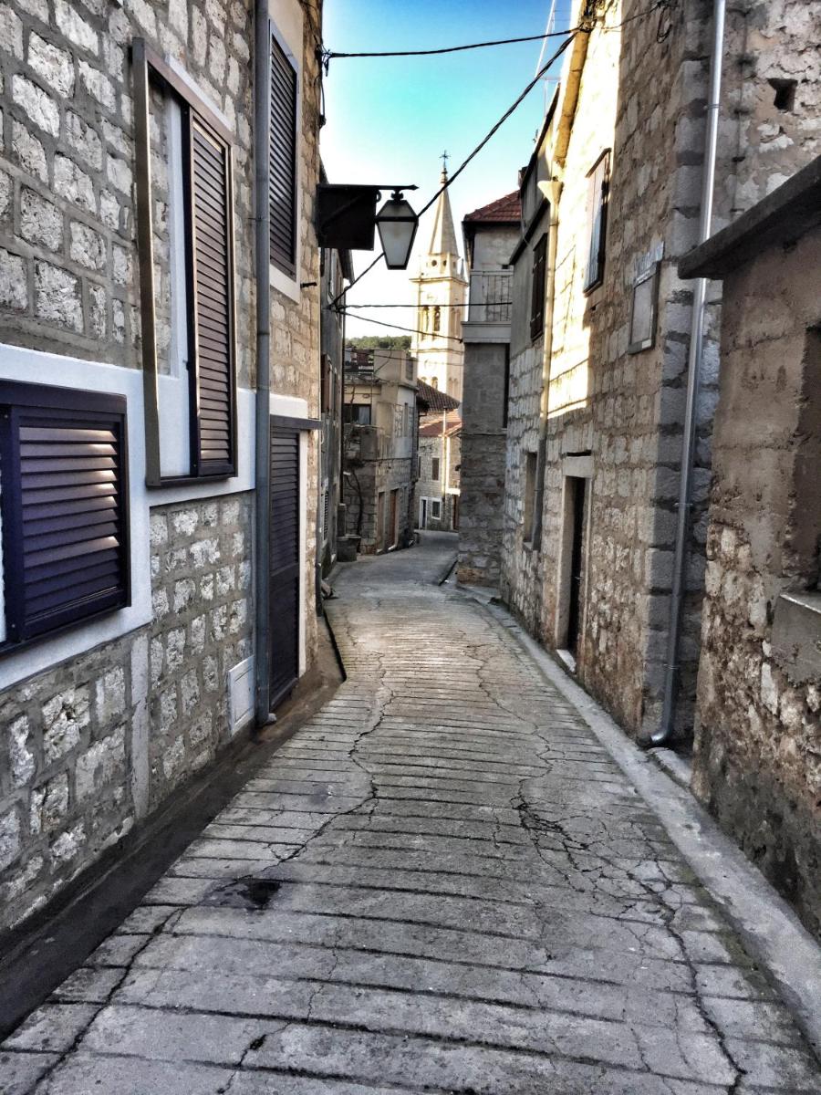 Photo 38