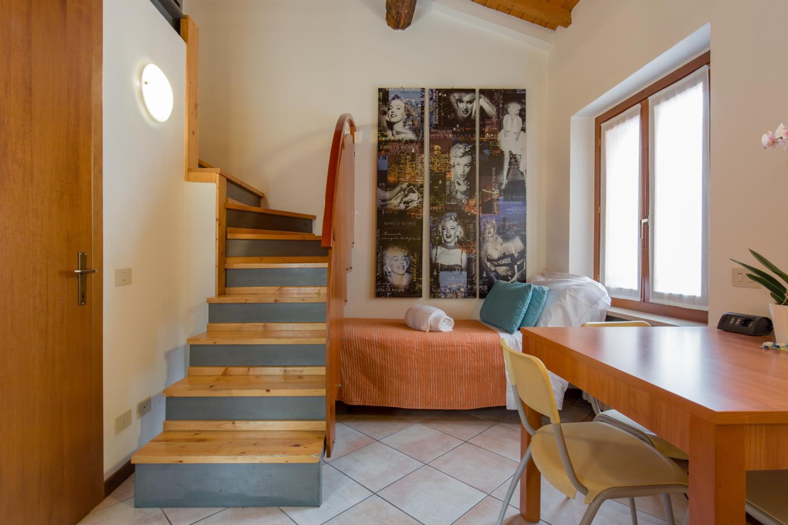 Giardino Giusti House & Court
