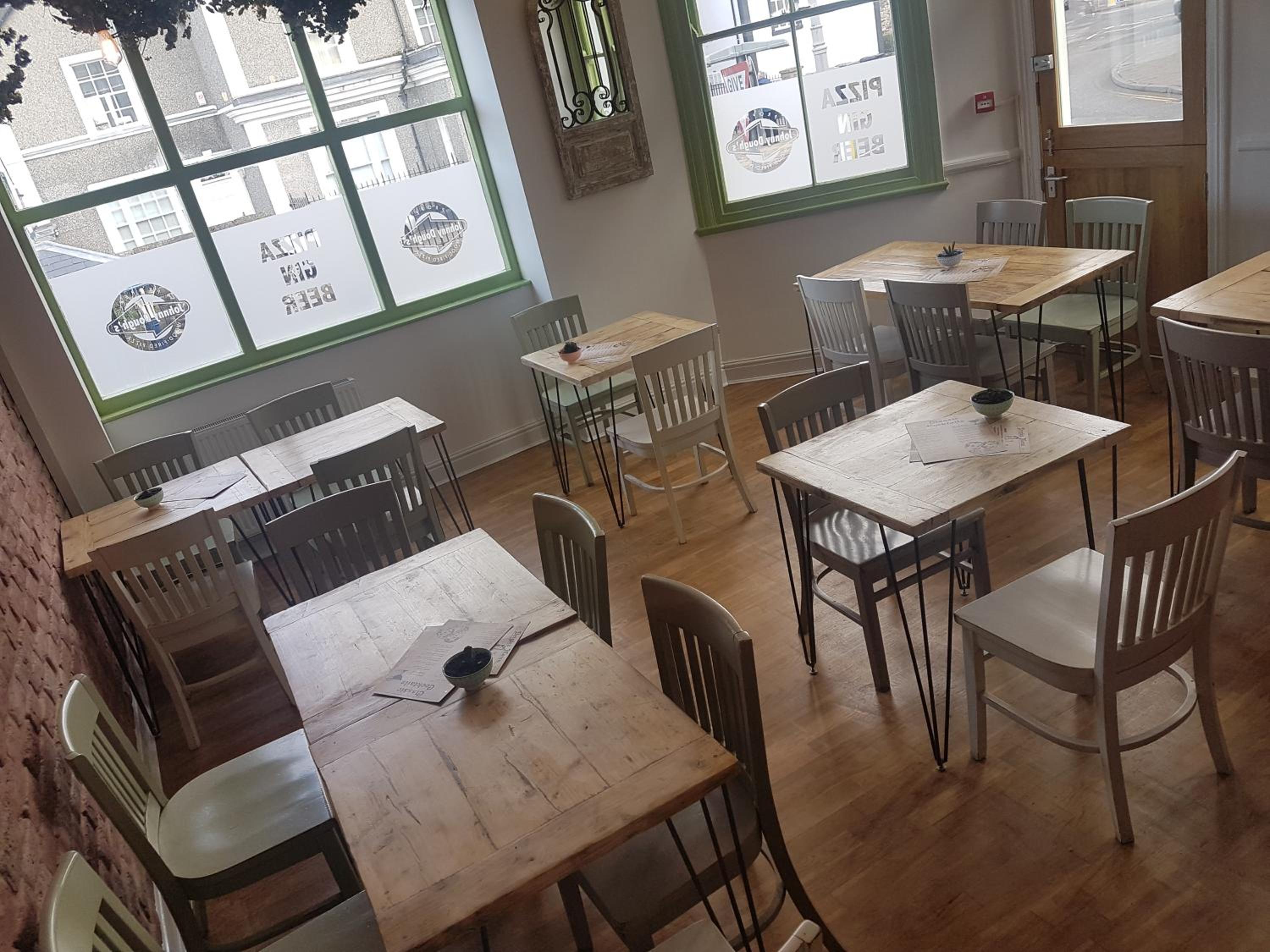 Johnny Dough's Conwy with Rooms