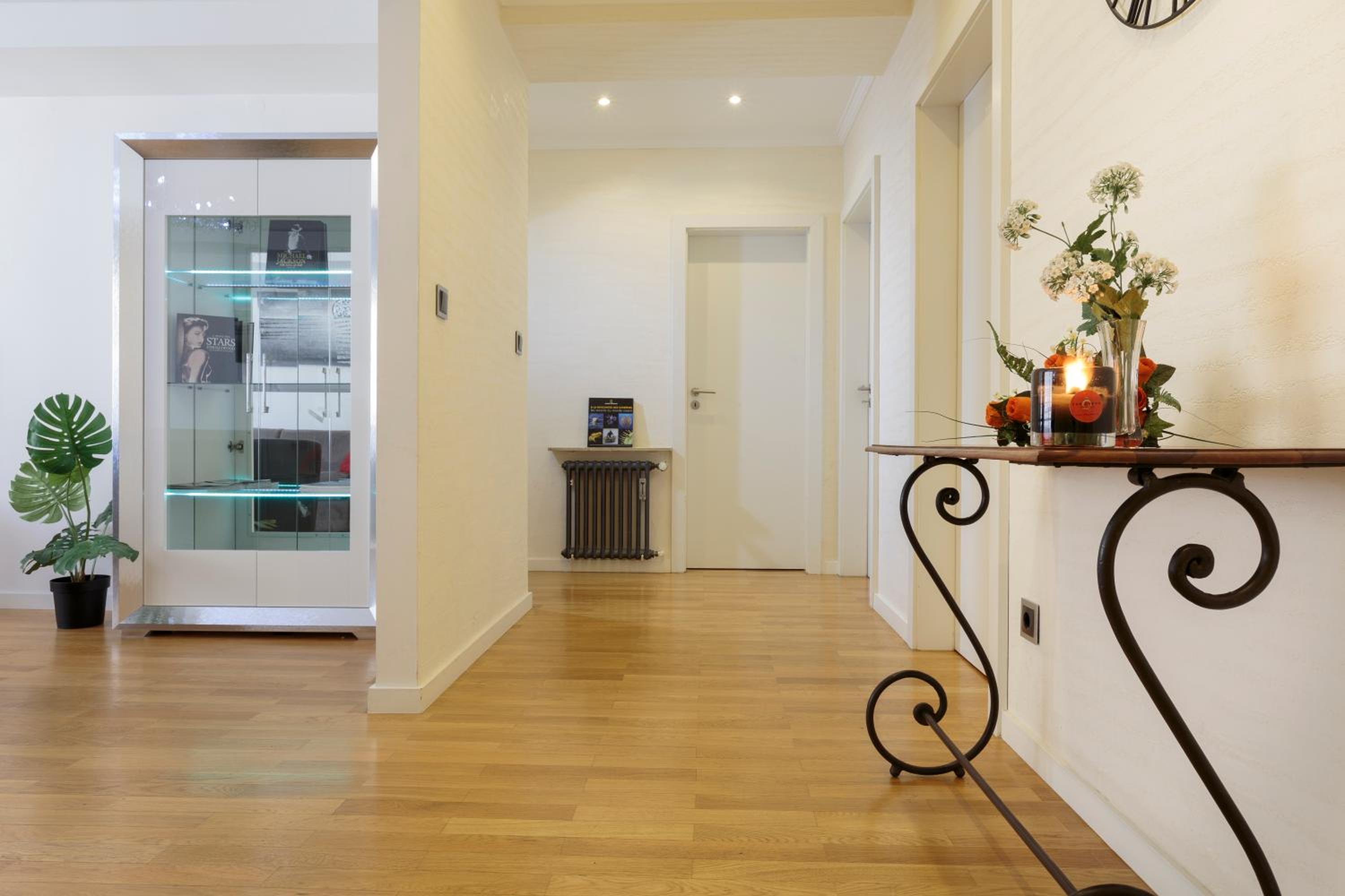 The Queen Luxury Apartments - Villa Carlotta