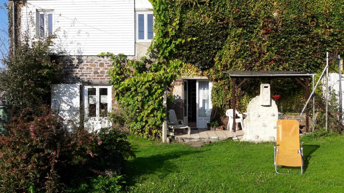 Gîtes La Vicomterie view 3