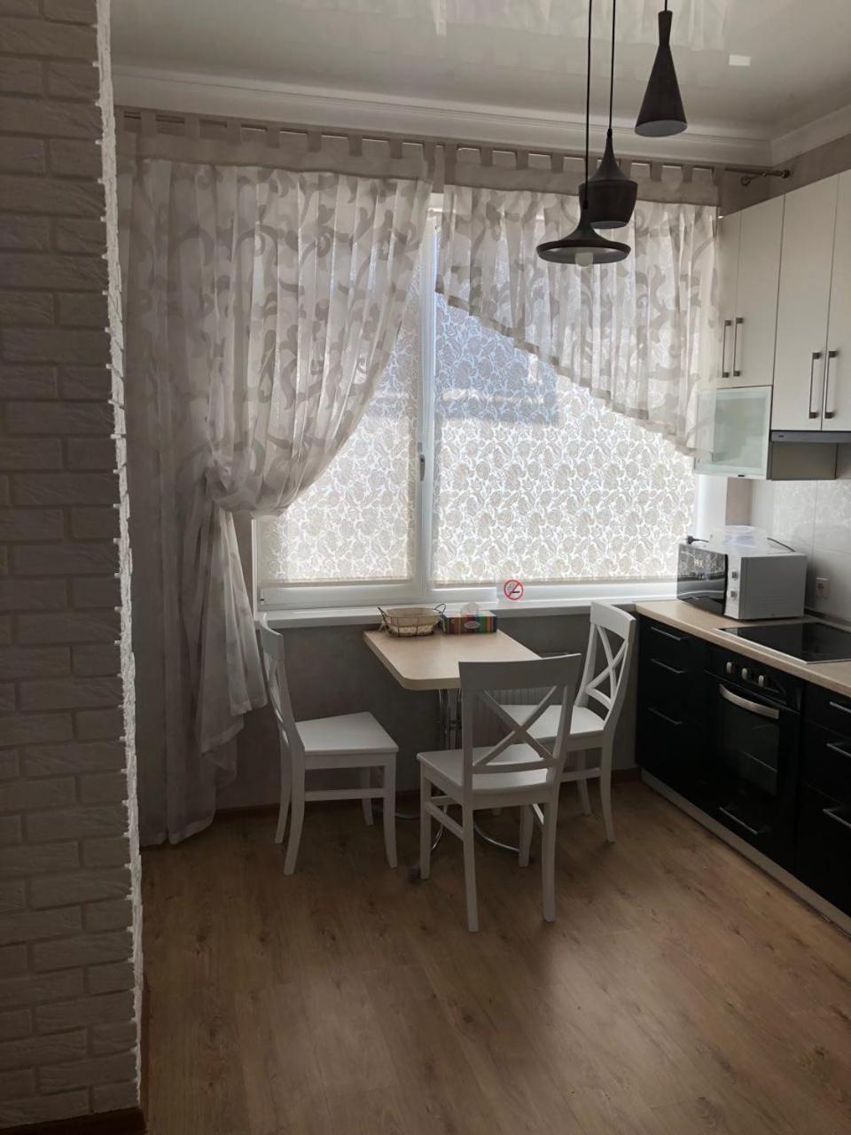 Morskaya zhemchuzhina na Marselskoy view 2