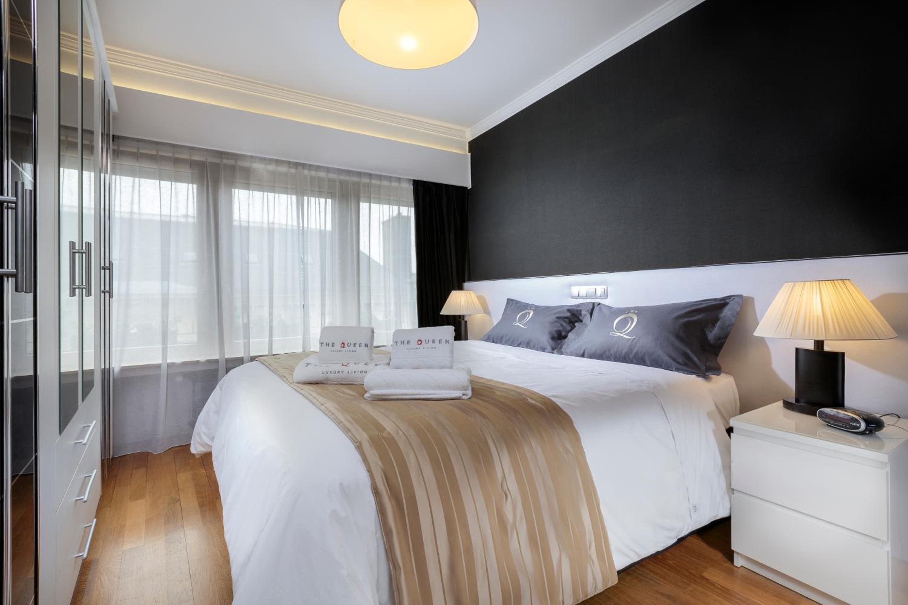 The Queen Luxury Apartments - Villa Carlotta