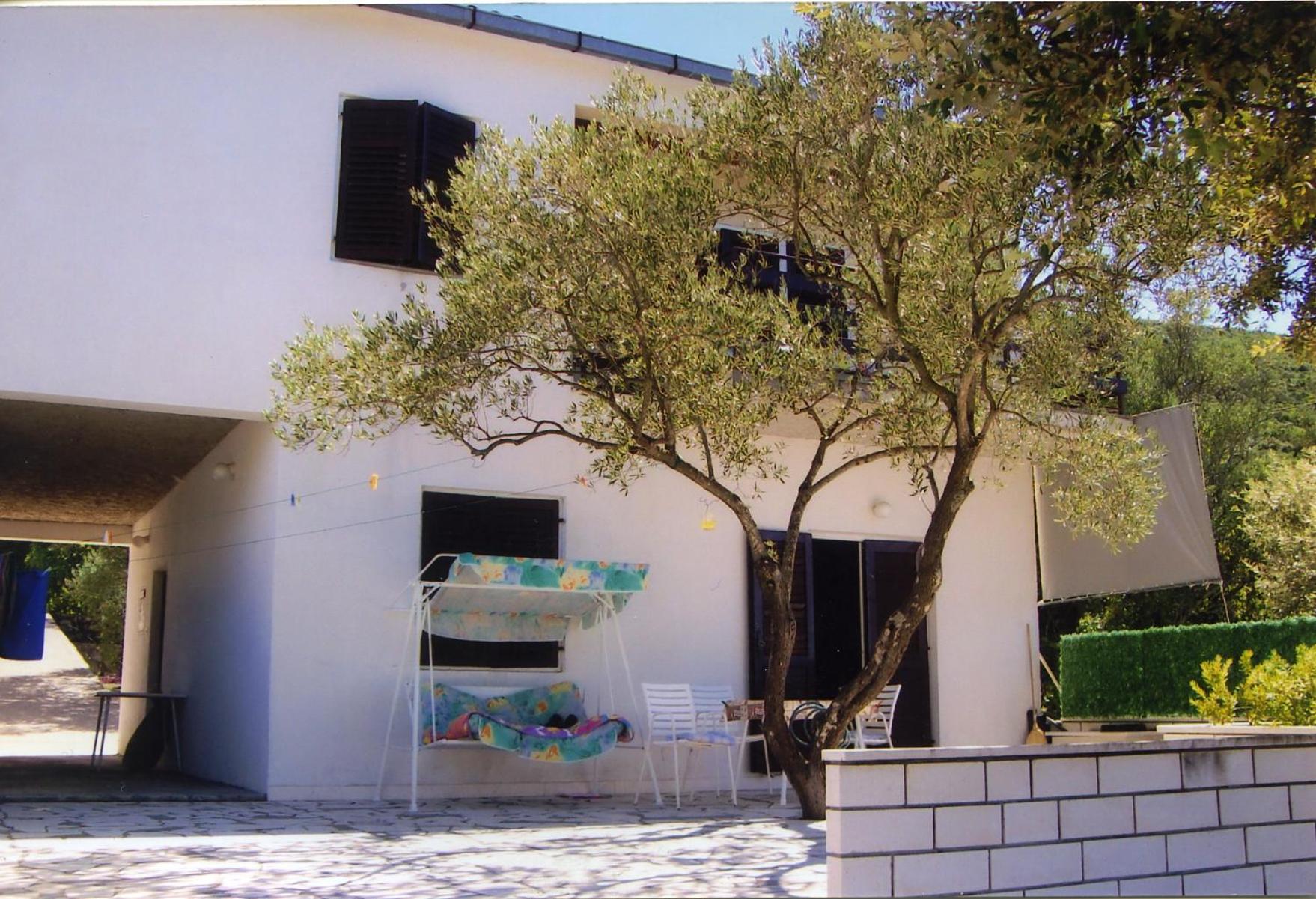 Holiday home >Nikola< Brijesta view 2