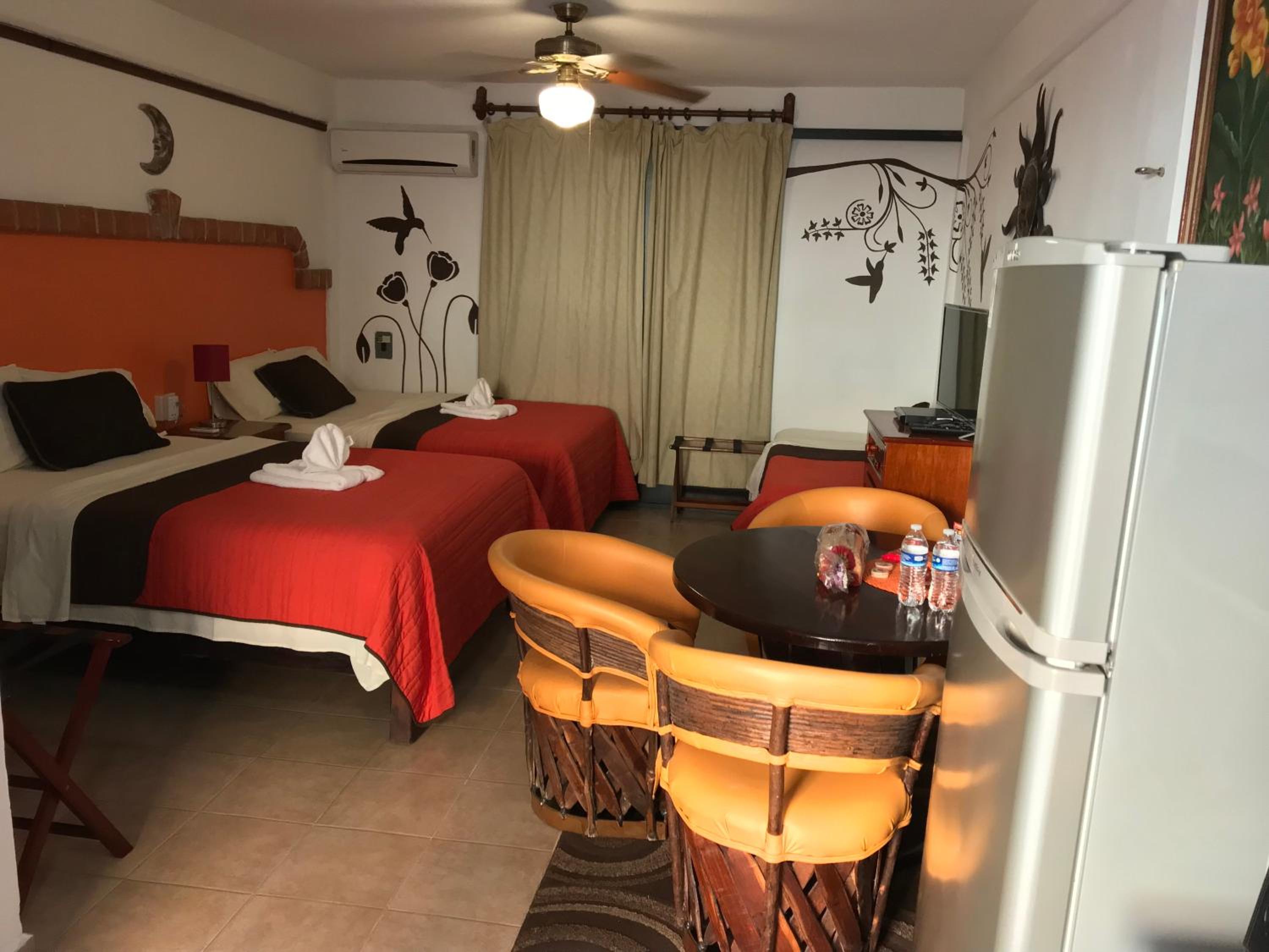 Suites Fenicia