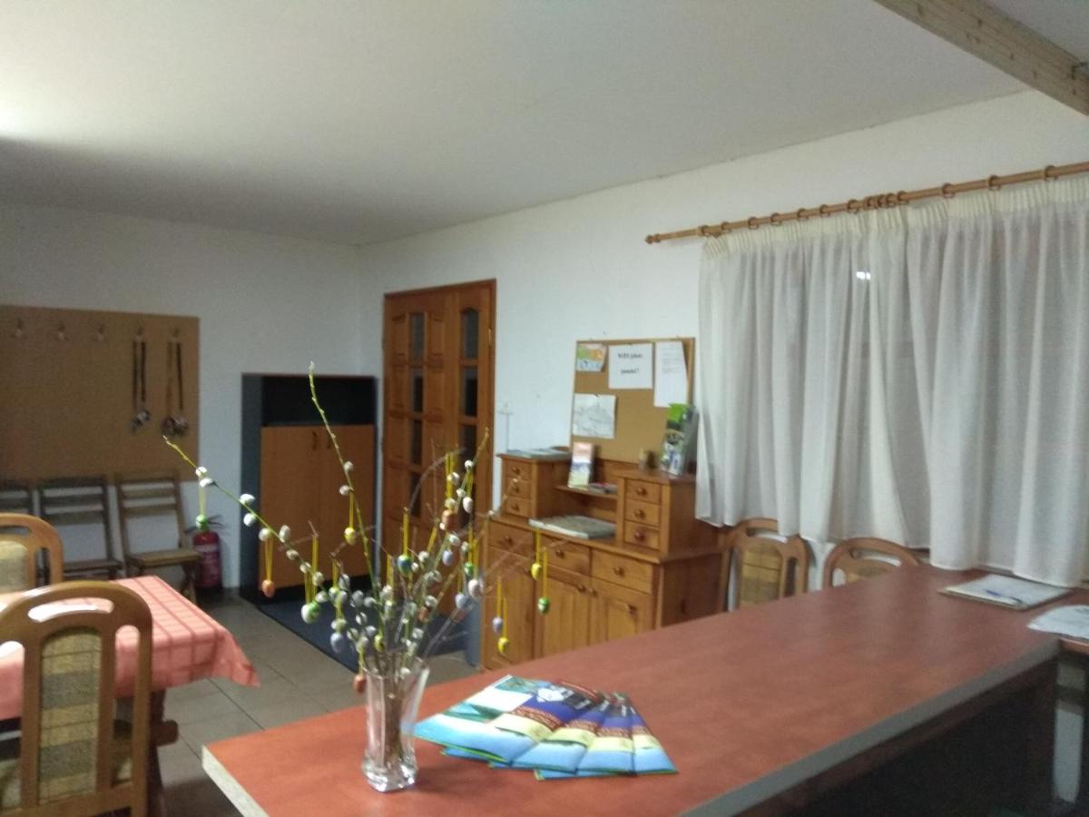 Photo 38