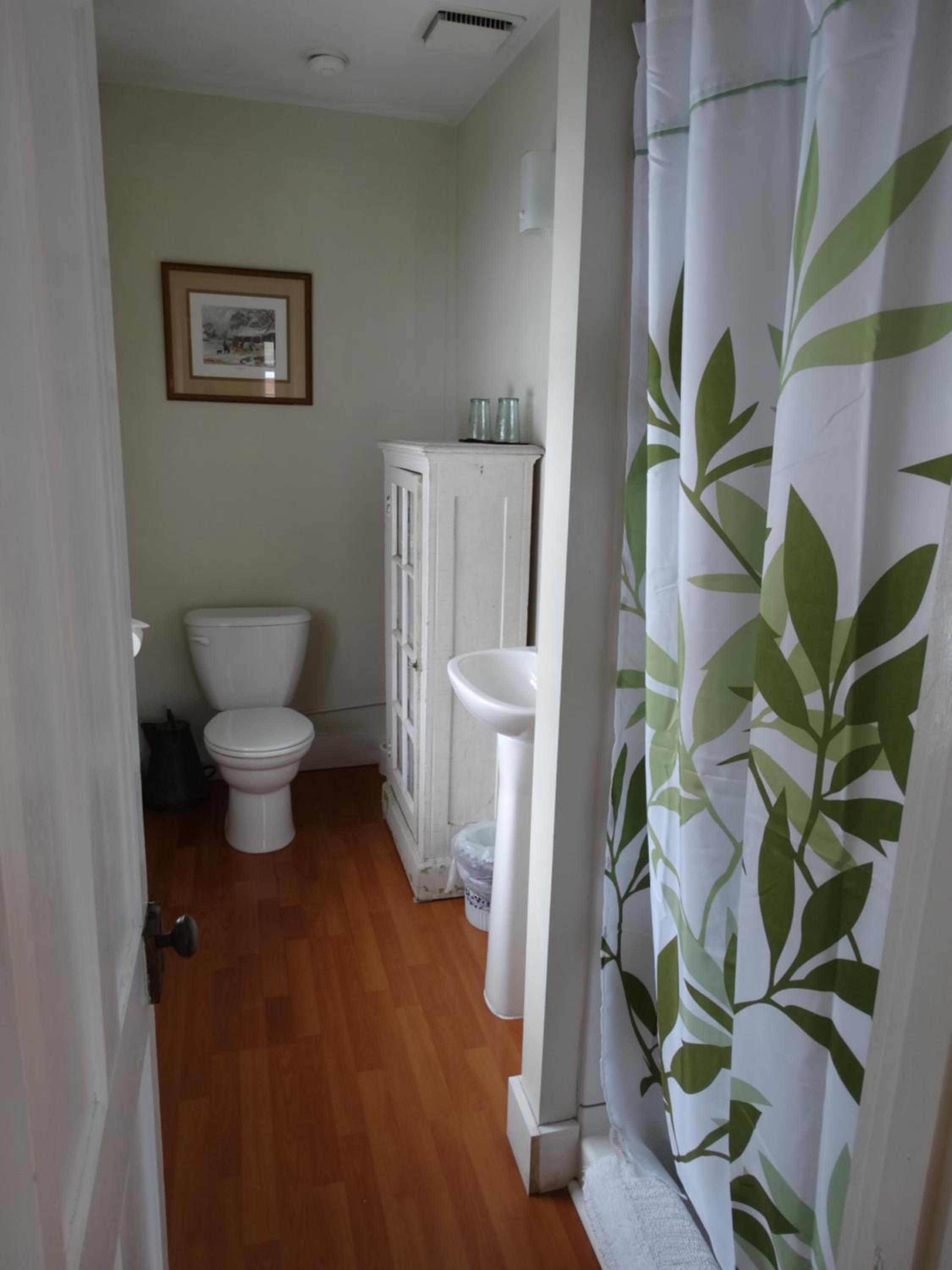 Shoreham Inn Bed & Breakfast