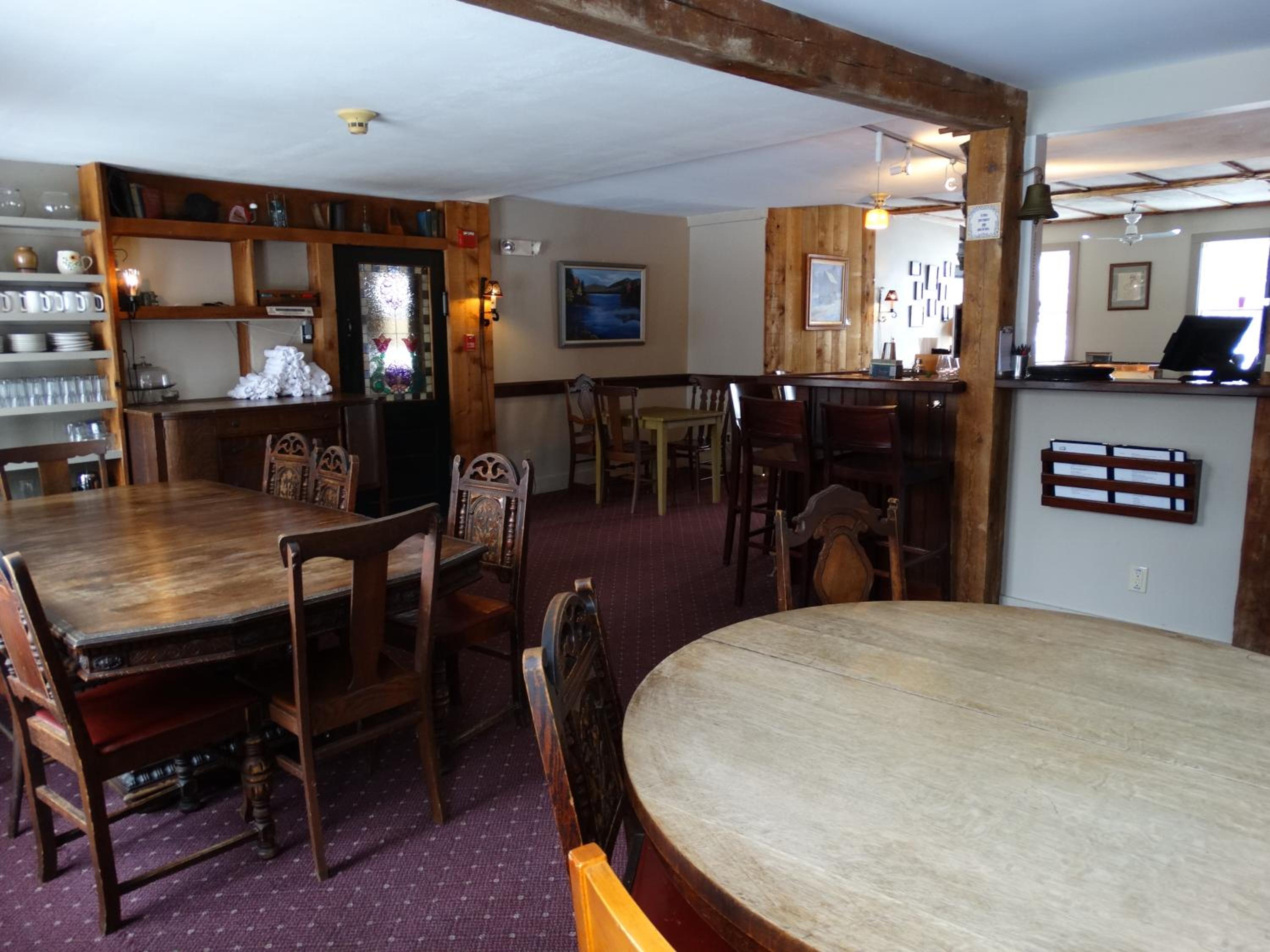 Shoreham Inn Bed & Breakfast