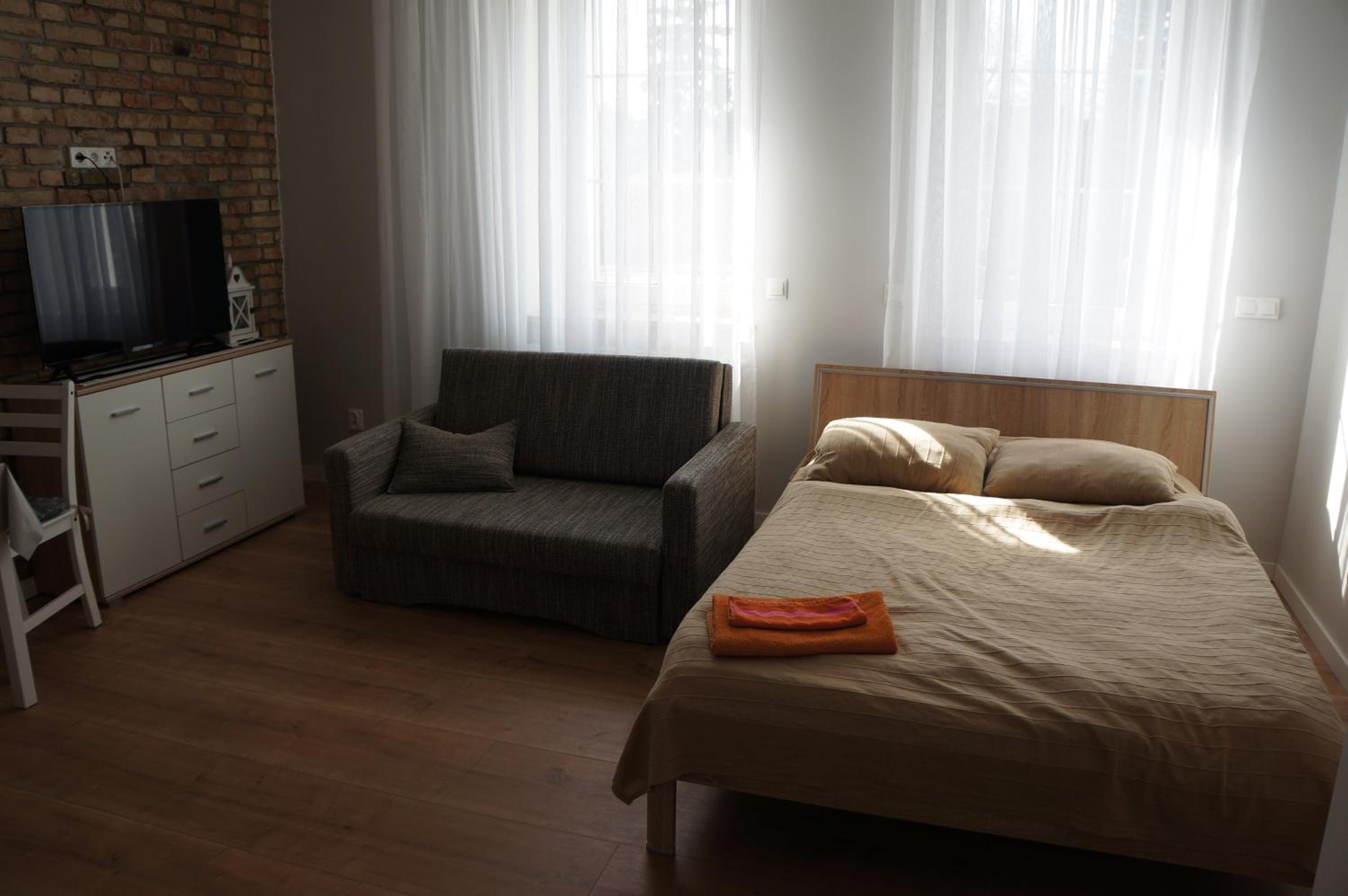 Photo 52