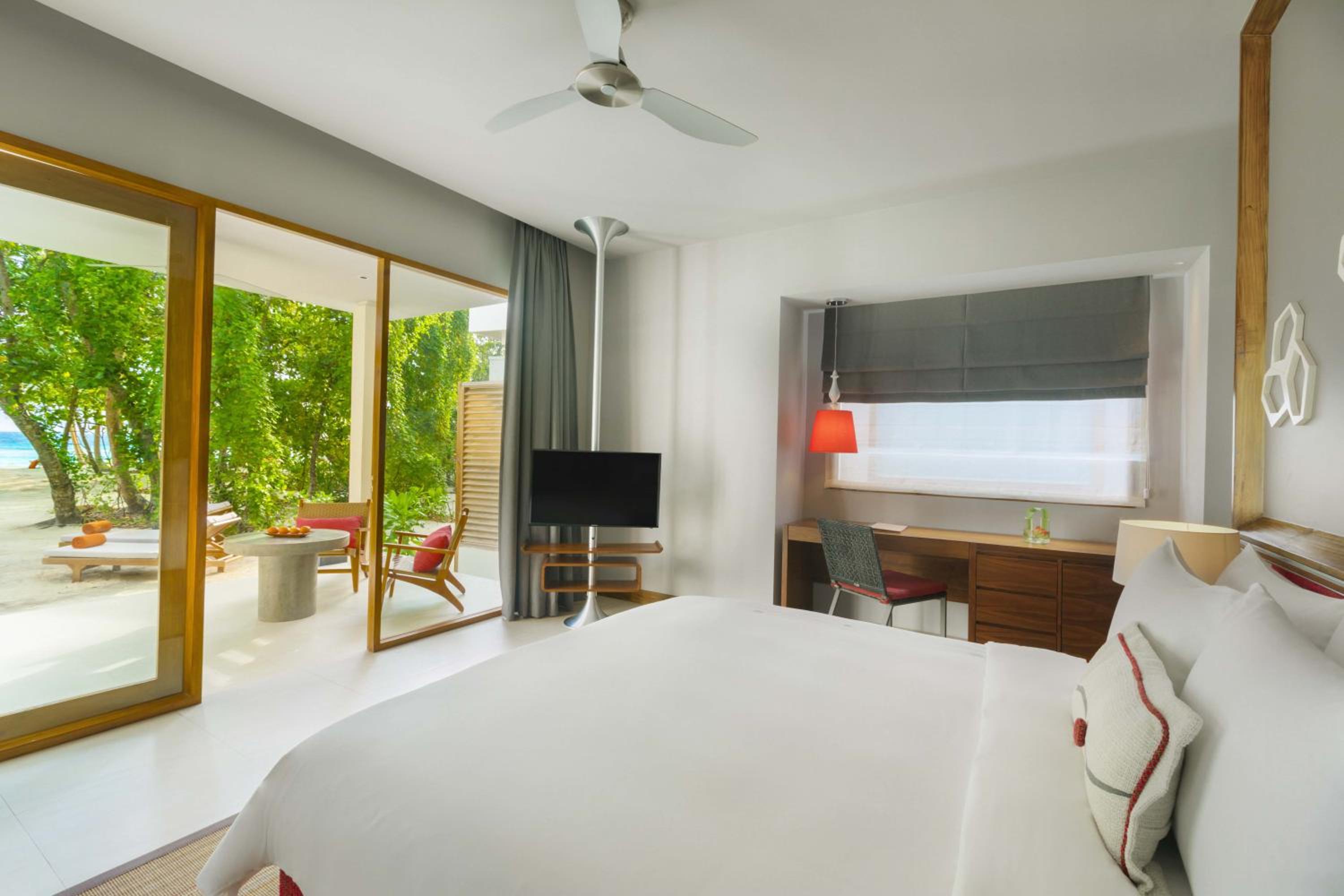 Niva Dhigali Maldives - A Premium All-Inclusive Resort 5