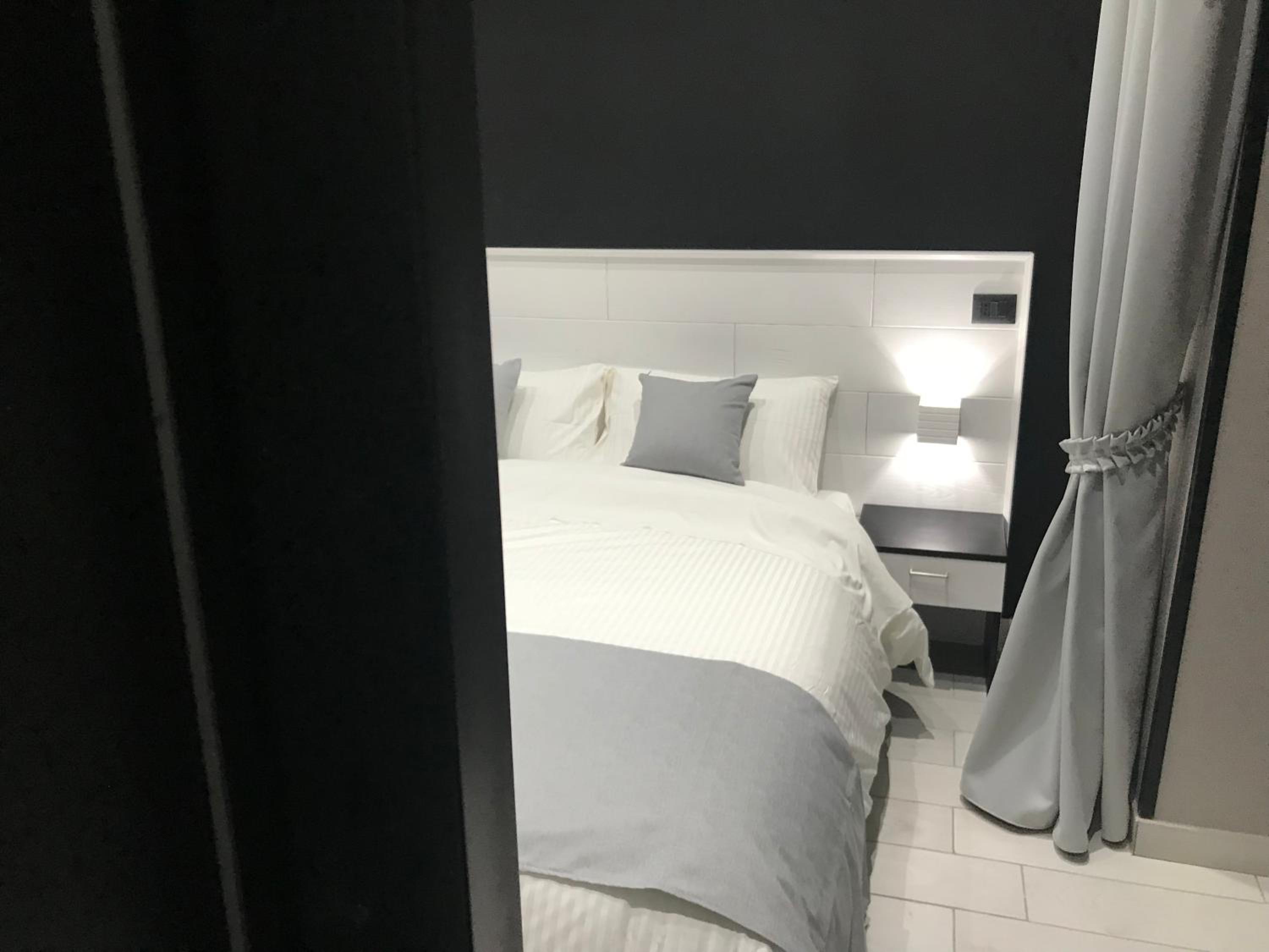 Parthenope Rooms