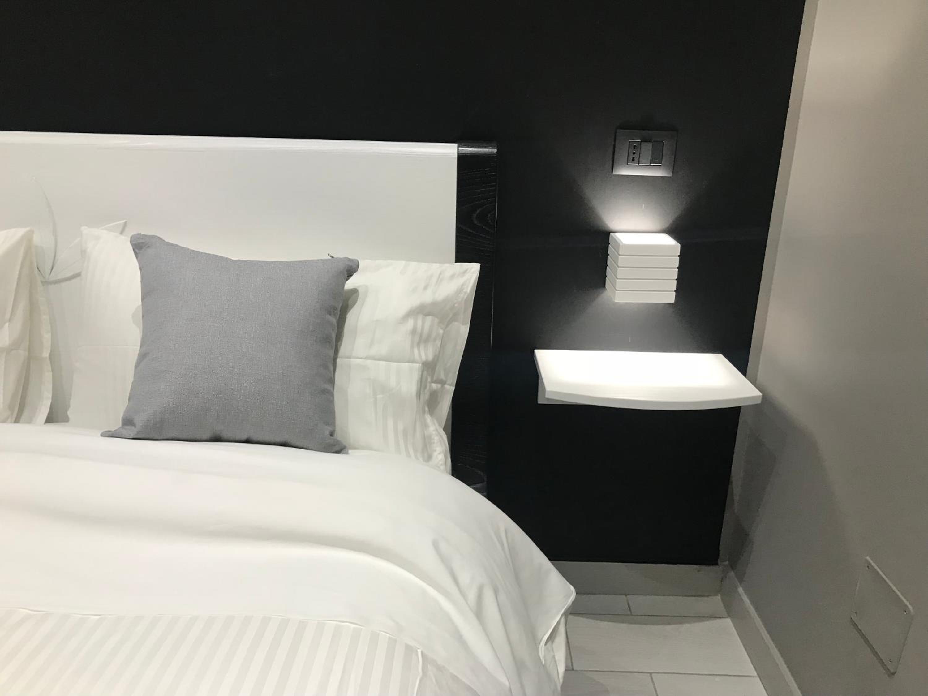 Parthenope Rooms
