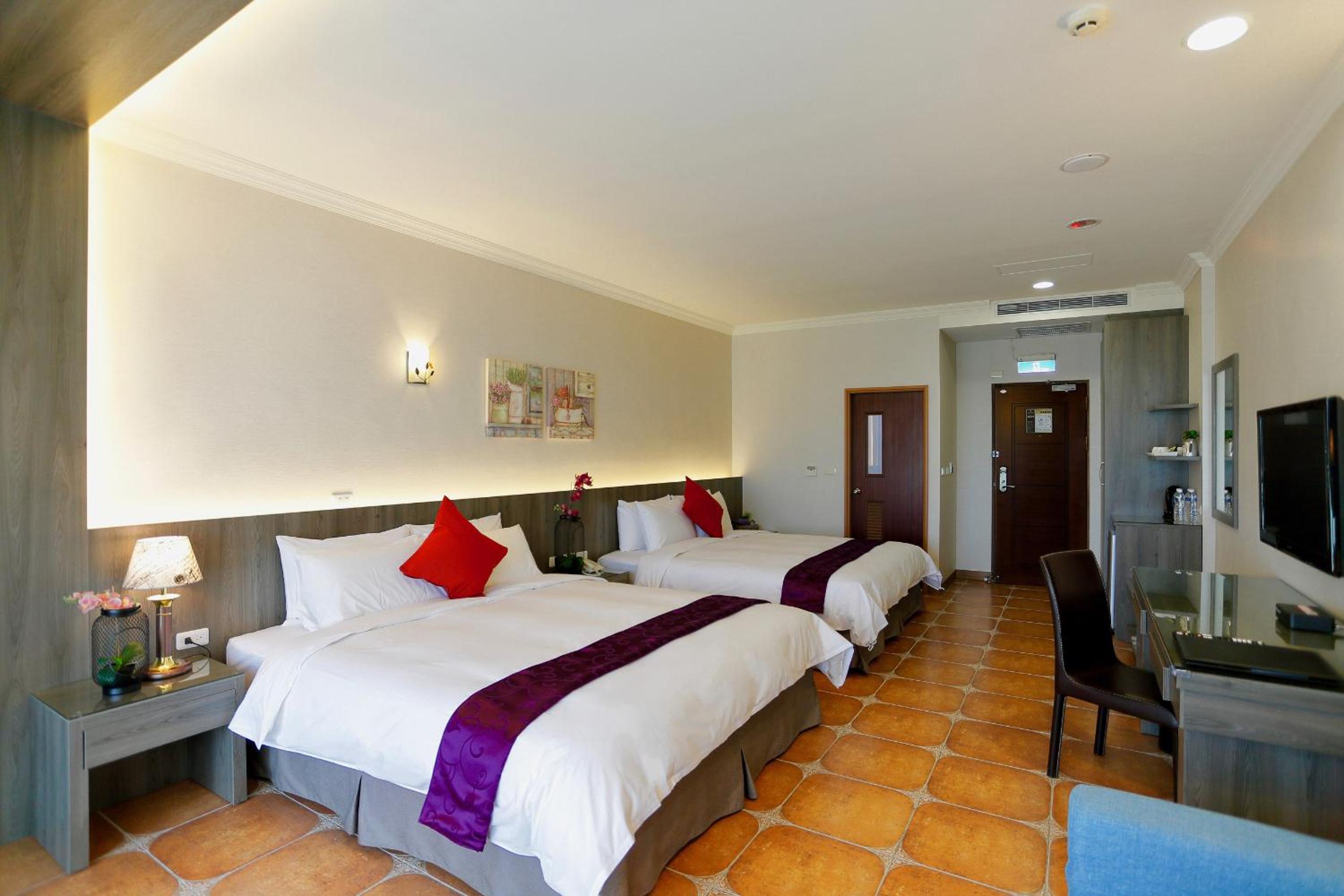 Kending Kaying Hotel