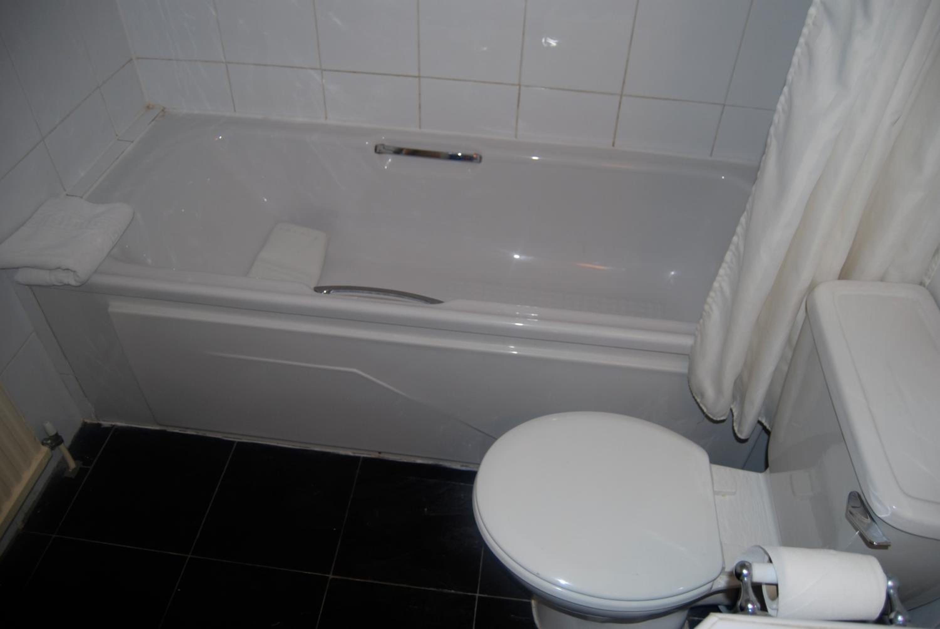 Rotherham Vacations - Brecon Hotel Sheffield Rotherham - Property Image 9