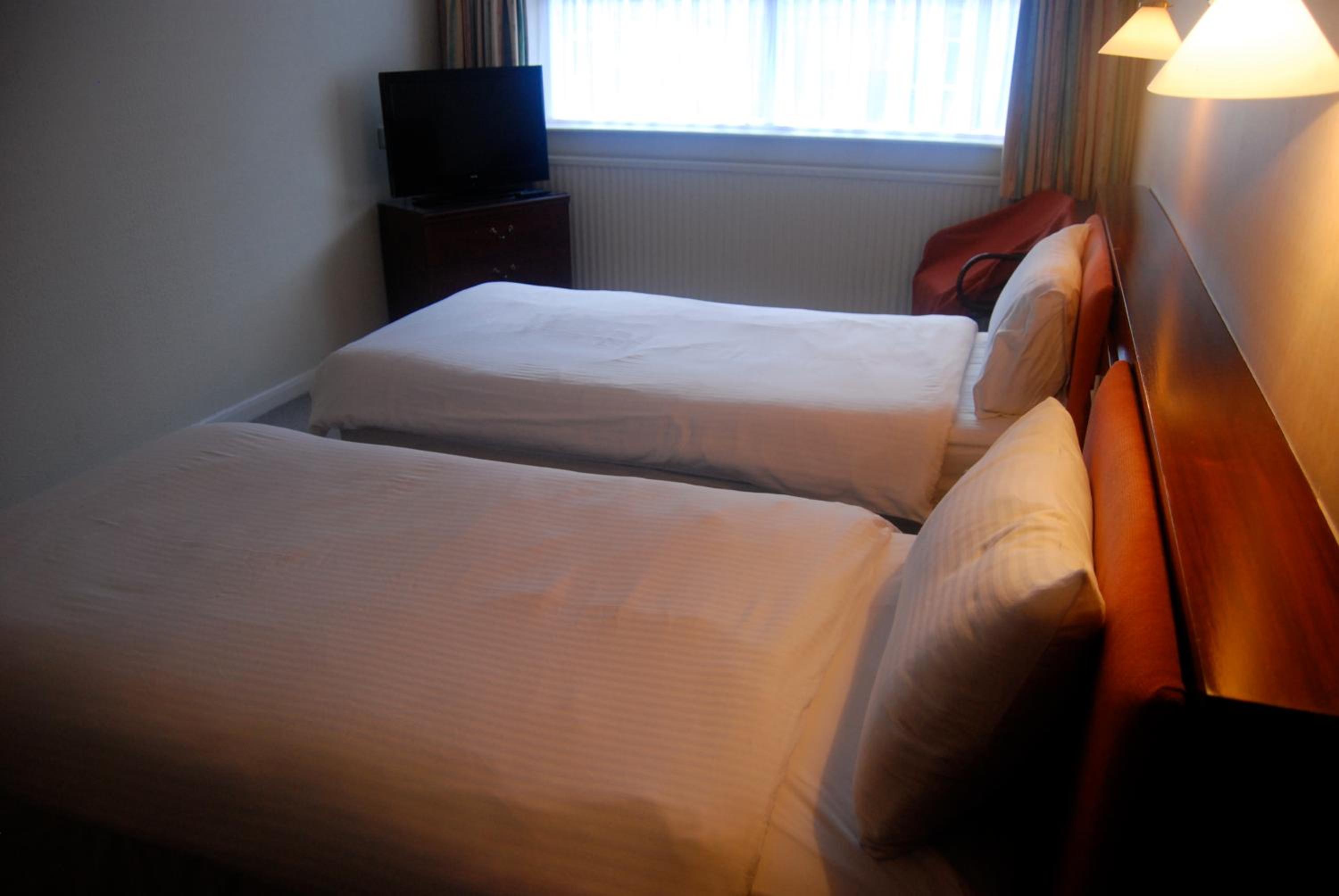 Rotherham Vacations - Brecon Hotel Sheffield Rotherham - Property Image 2