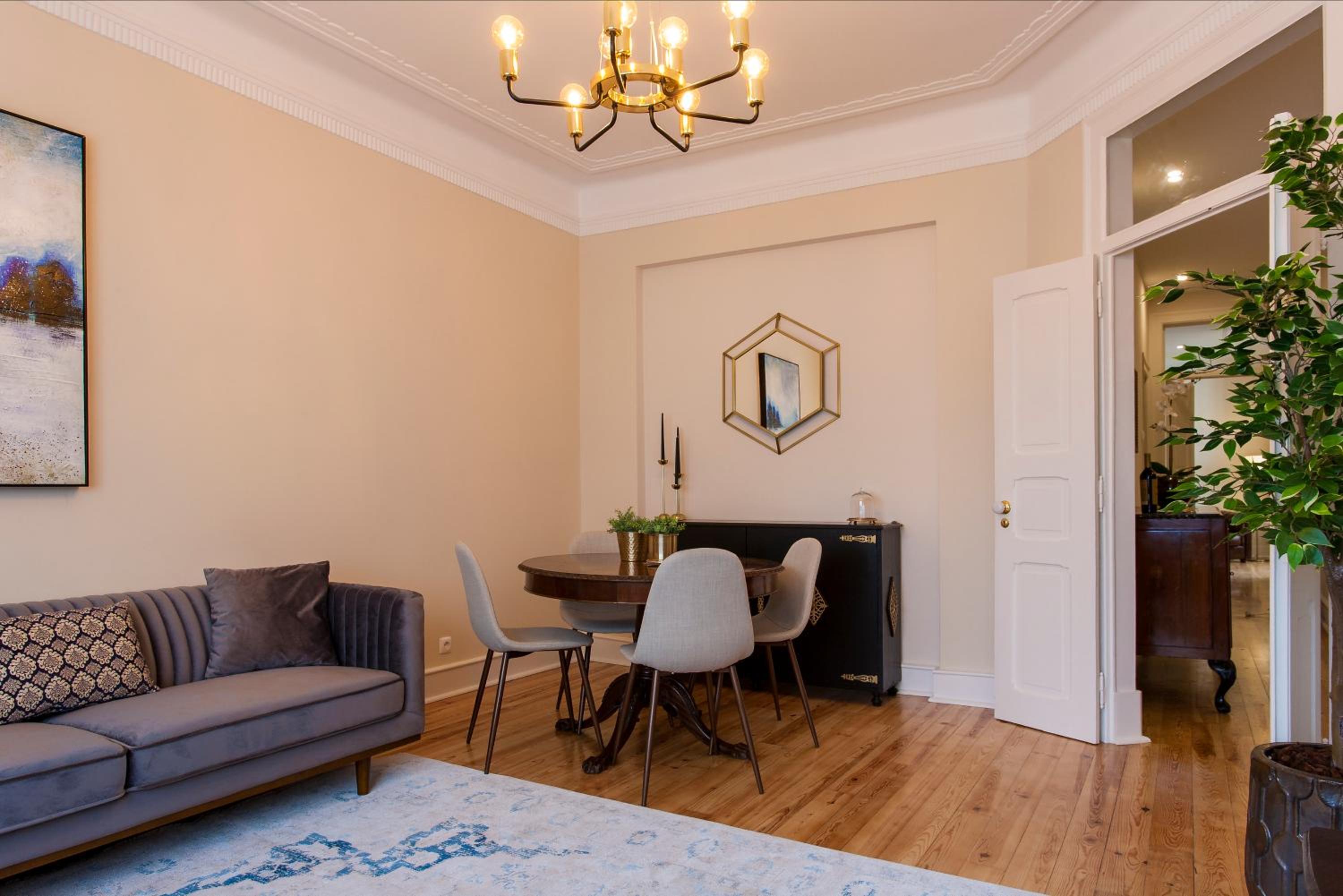 Boutique Apartment near Ritz & Liberdade view 5