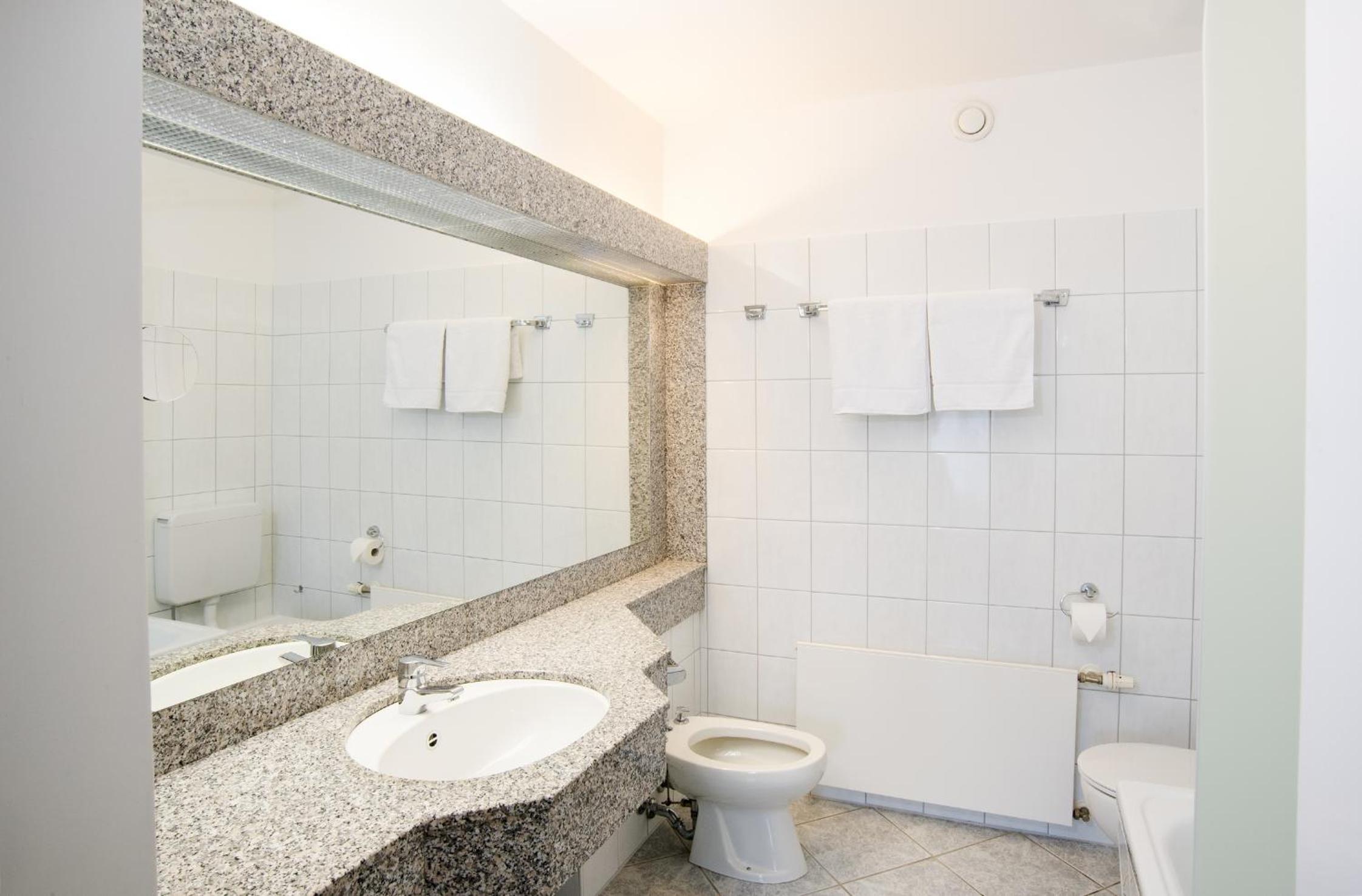 Hotel Sonnenhugel - Property Image 20