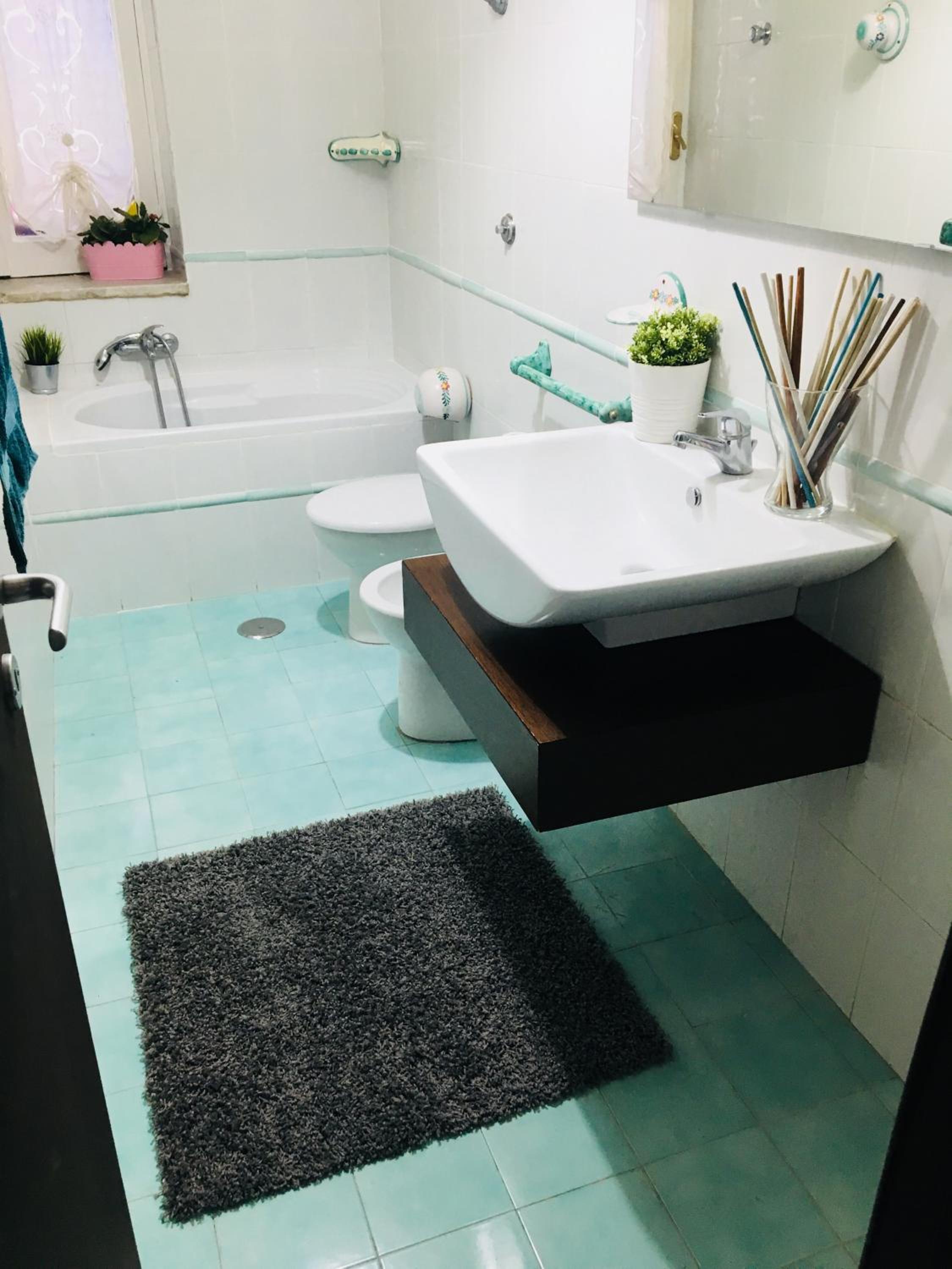 Casa Maria en Vietri — bathroom