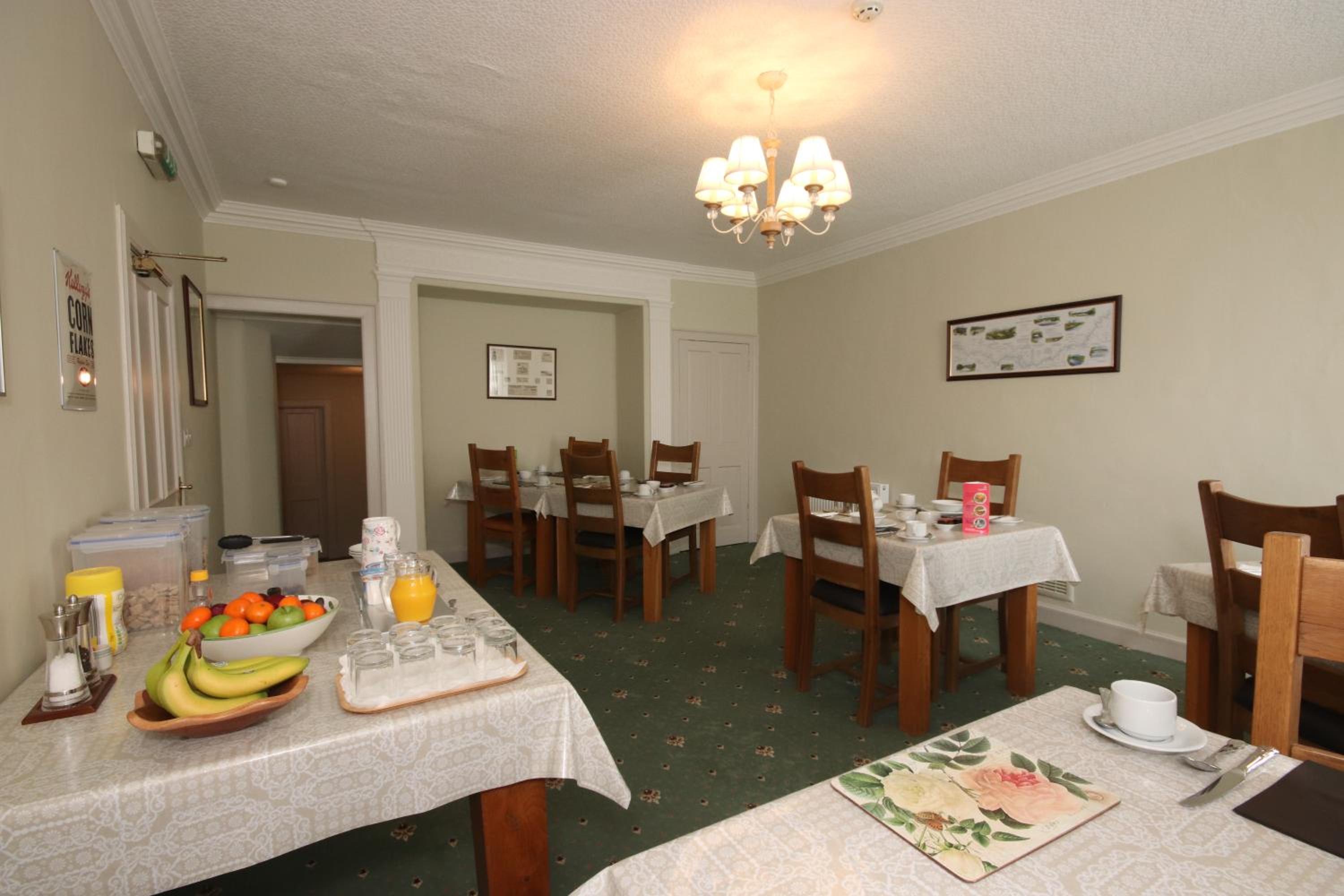 Inglestone House Guest House