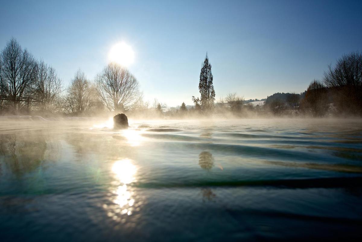 Jacuzzi