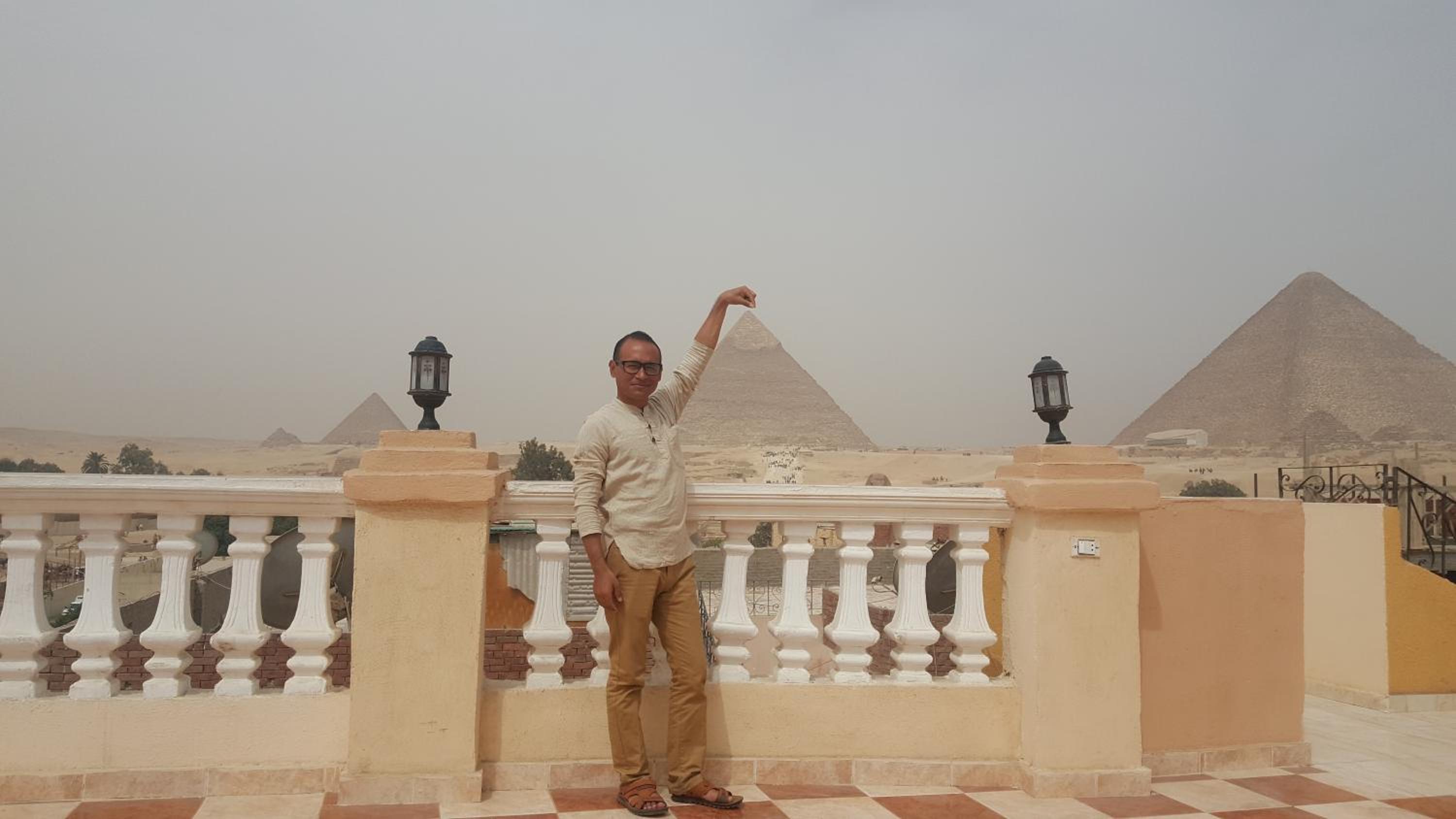 Royal Pyramids Inn