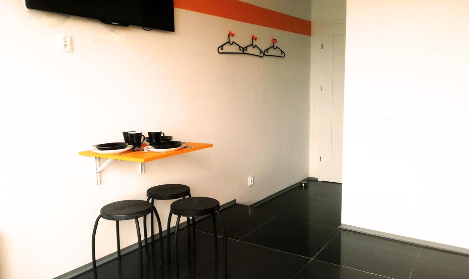 Walk distance to mokotow business park