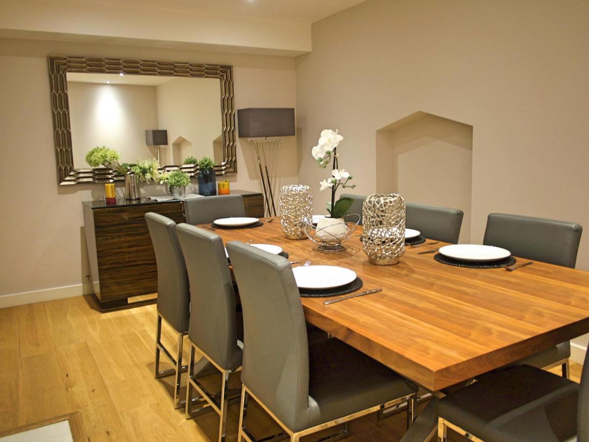 The Norfolk Townhouse - Stunning 5BDR Home