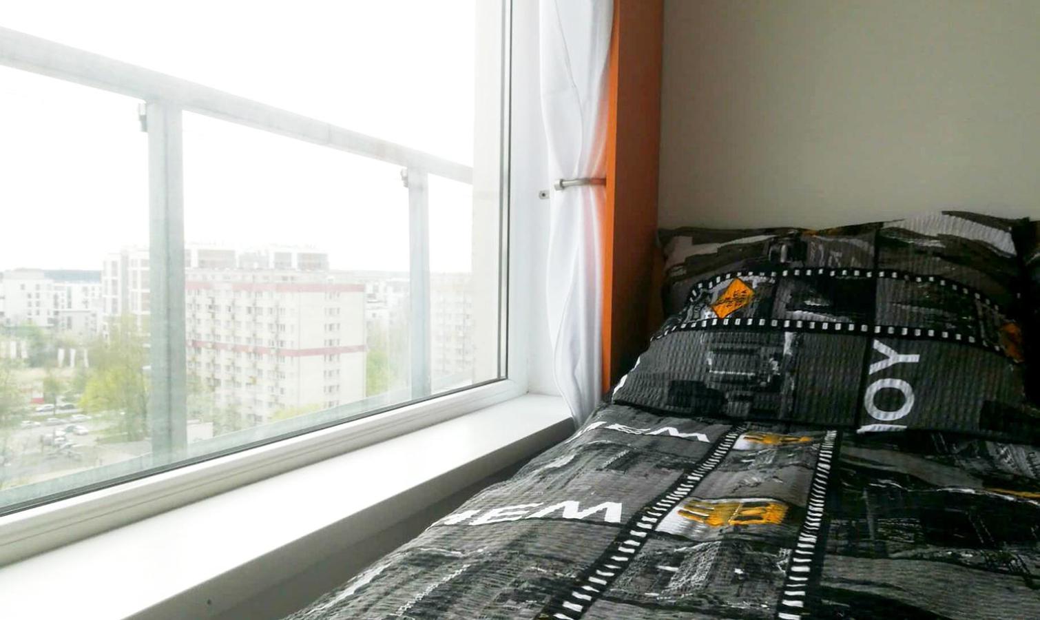 Walk distance to mokotow business park
