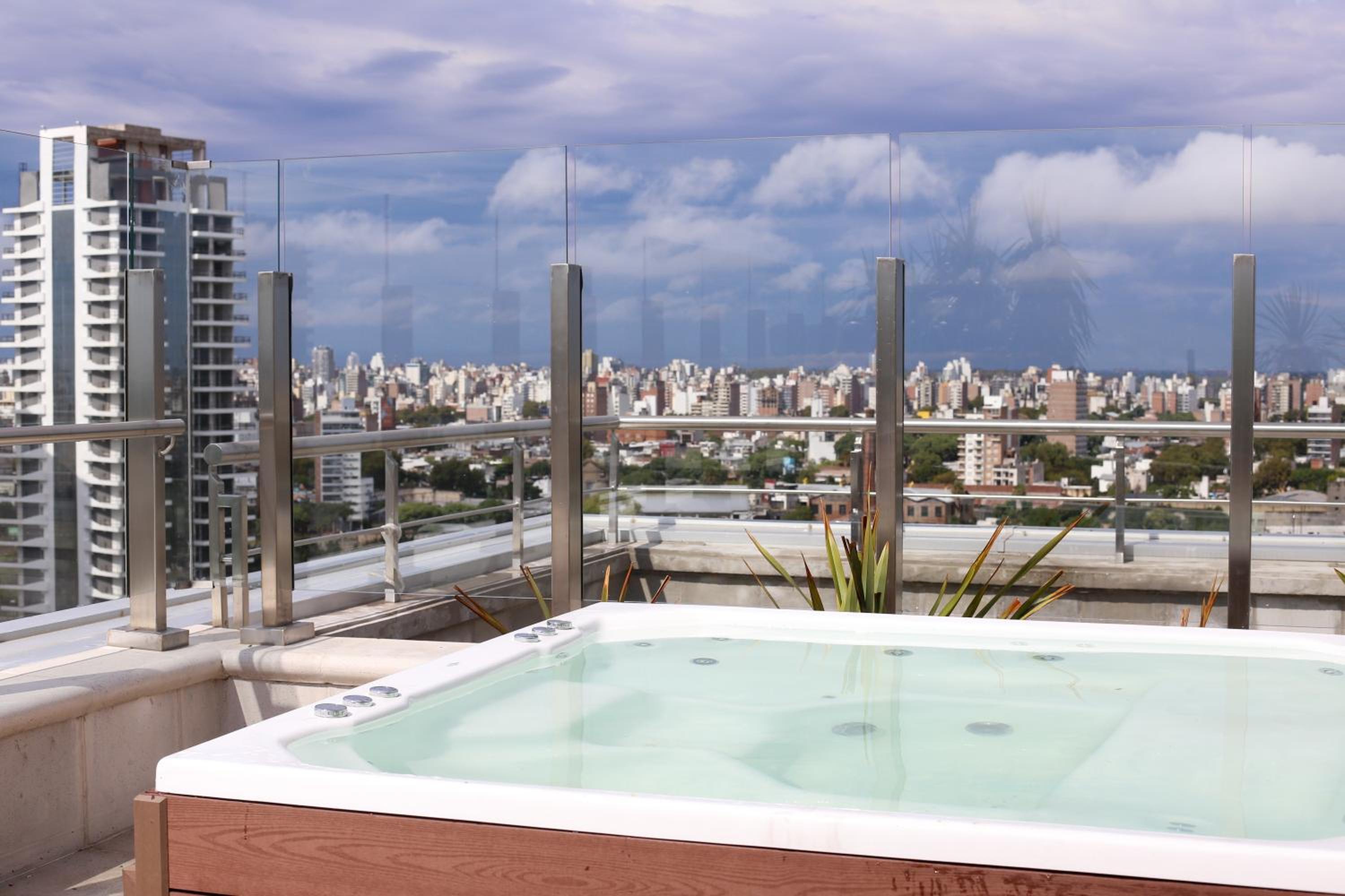 Rosario Vacations - Dazzler by Wyndham Rosario - Property Image 8