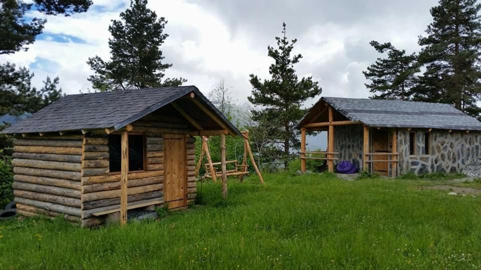 Heshkili huts and cabins Svaneti