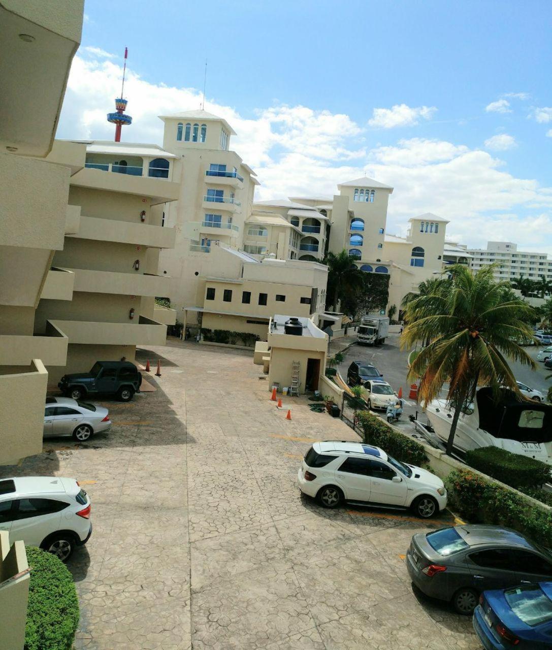 Bella Beach Condo Cancun